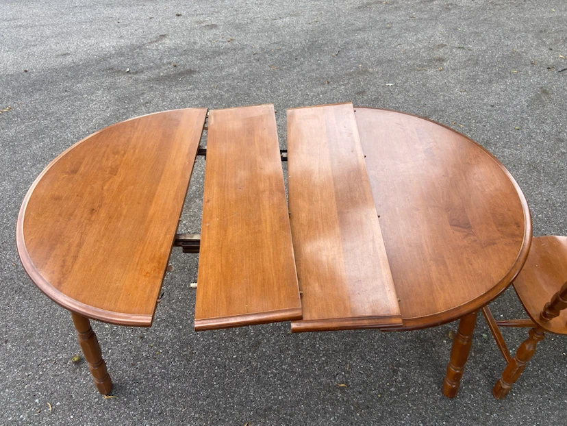 Wooden Dining Table with Leaf Inserts & Chairs