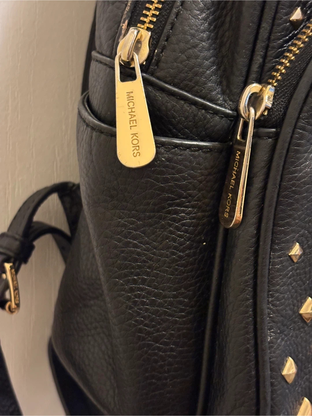 MICHAEL KORS Black Leather Studded Backpack - photo 3