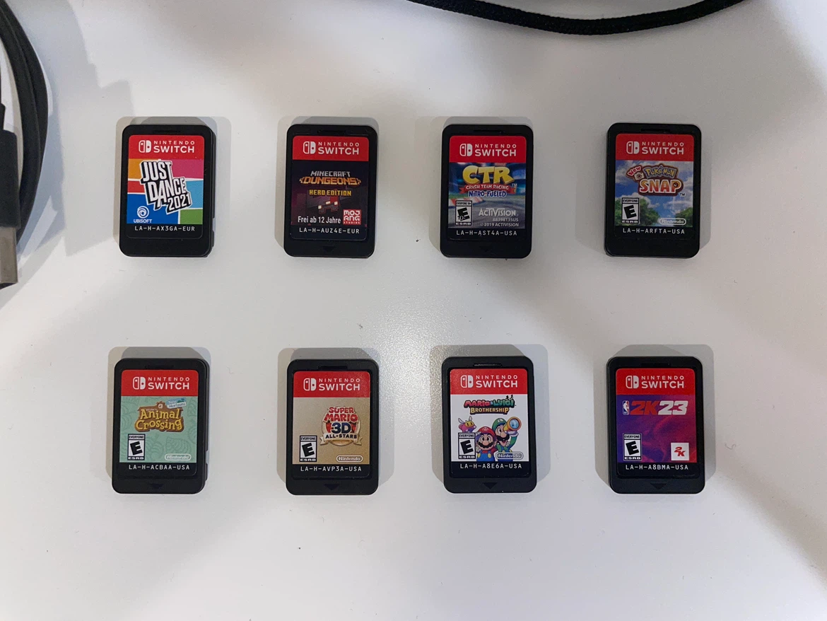 Nintendo Switch bundle with games - photo 2