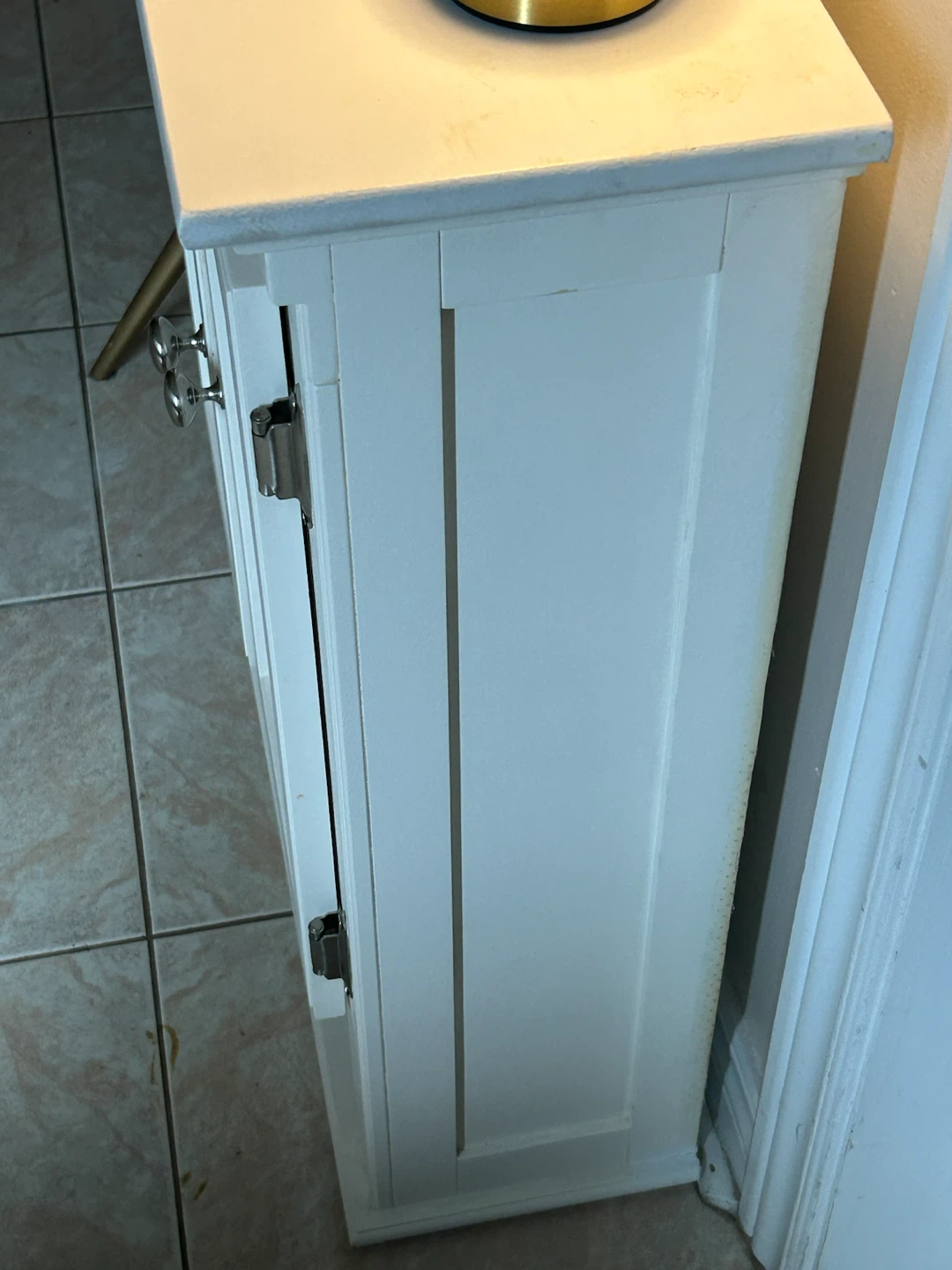 White Wooden Wall mounted Cabinet with Double Doors - photo 4
