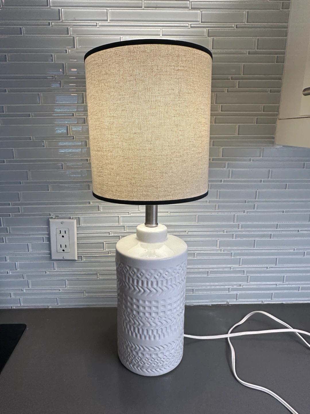 VINTAGE BOHO CHIC MCM STYLE TABLE LAMP WHITE CERAMIC LIGHT