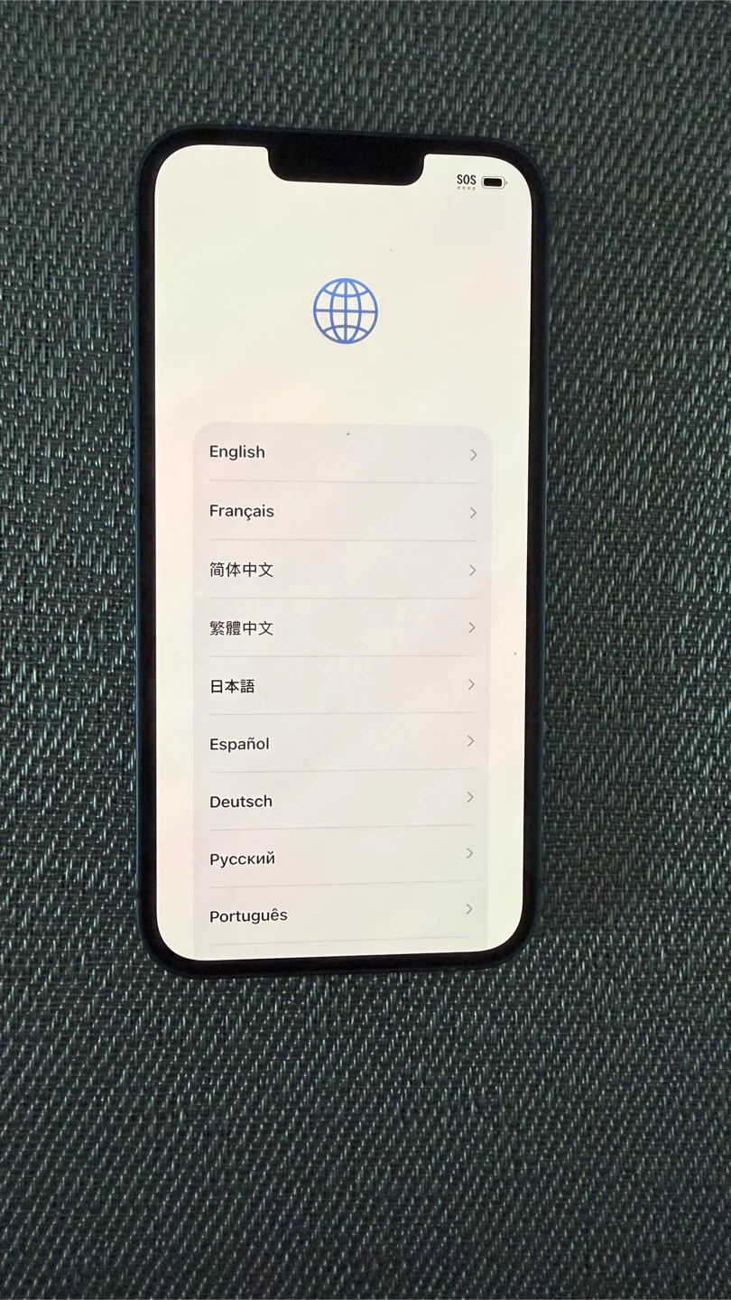 Apple iPhone 13