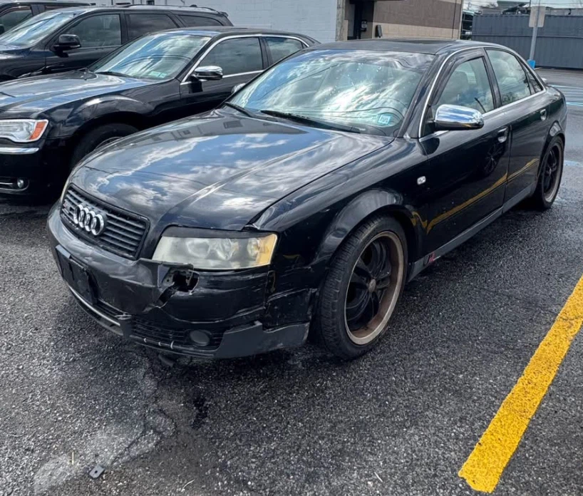 6 speed Audi A4 3.0 V6 Sedan - photo 5
