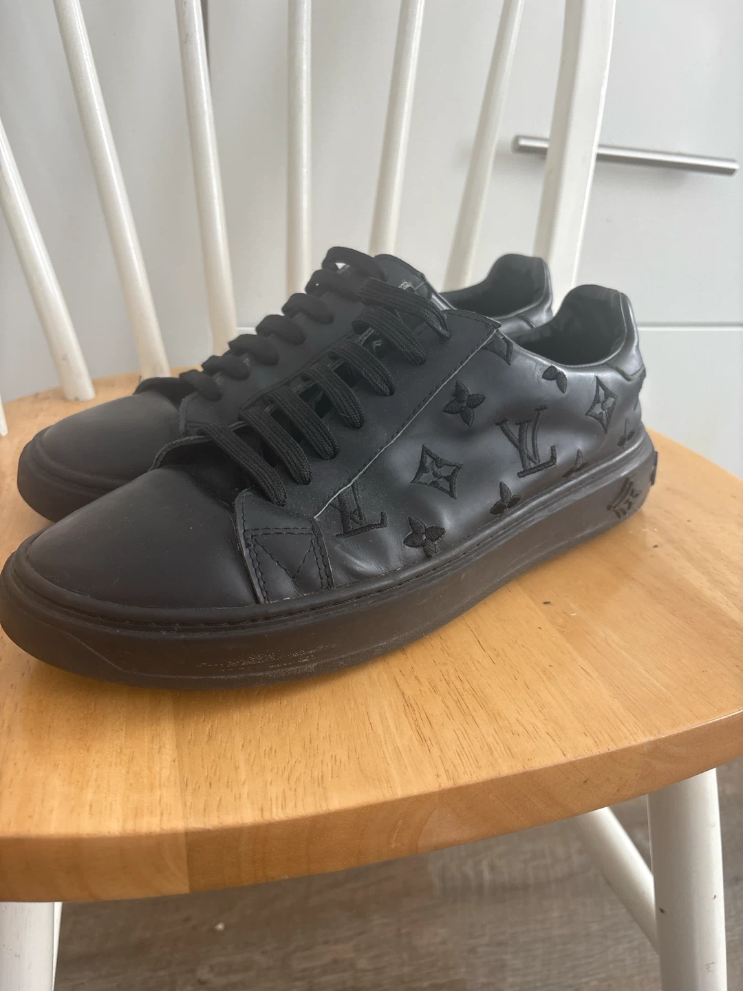 (Black) Louis Vuitton Leather Sneakers 8/10 condition!