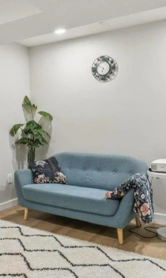 Blue loveseat sofa - photo 2