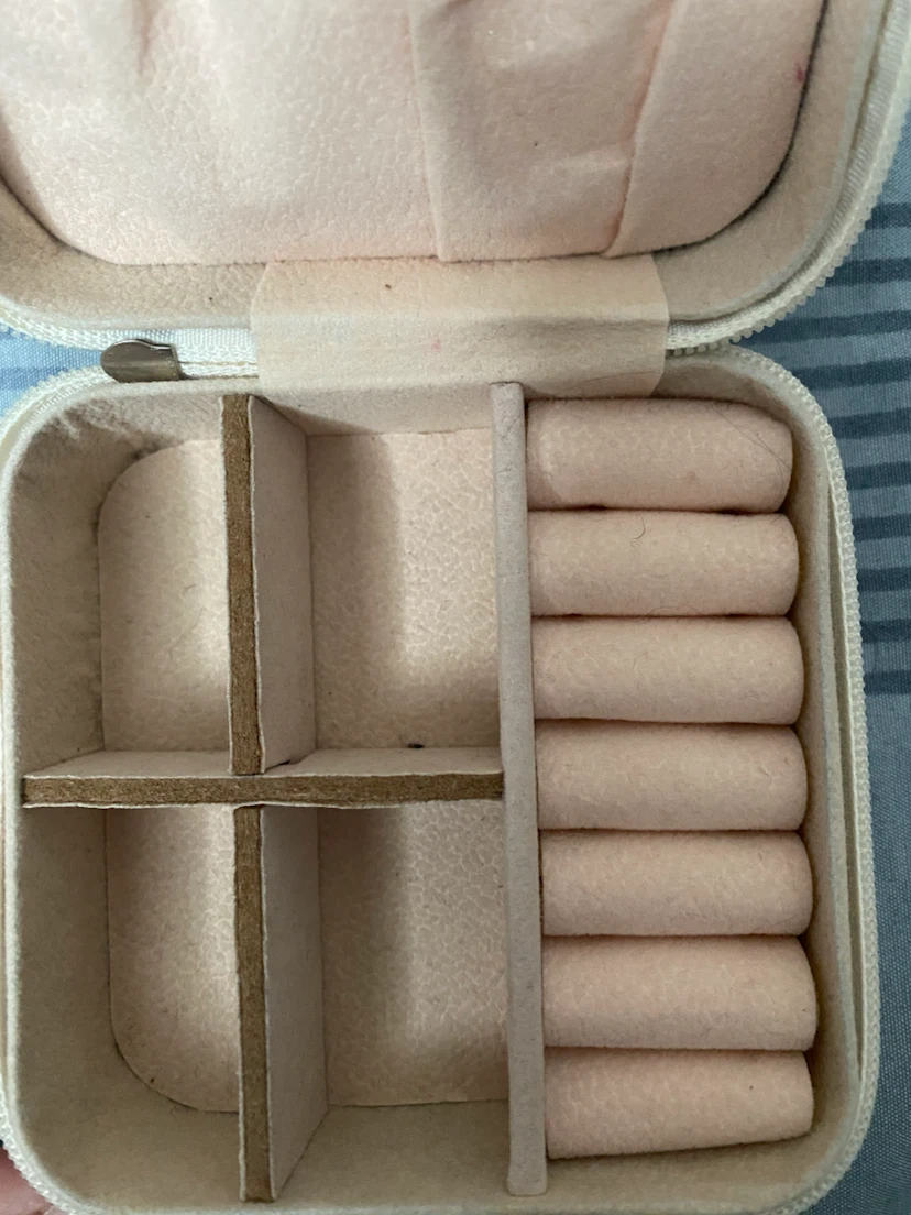 Small Travel Jewellery Box - photo 2