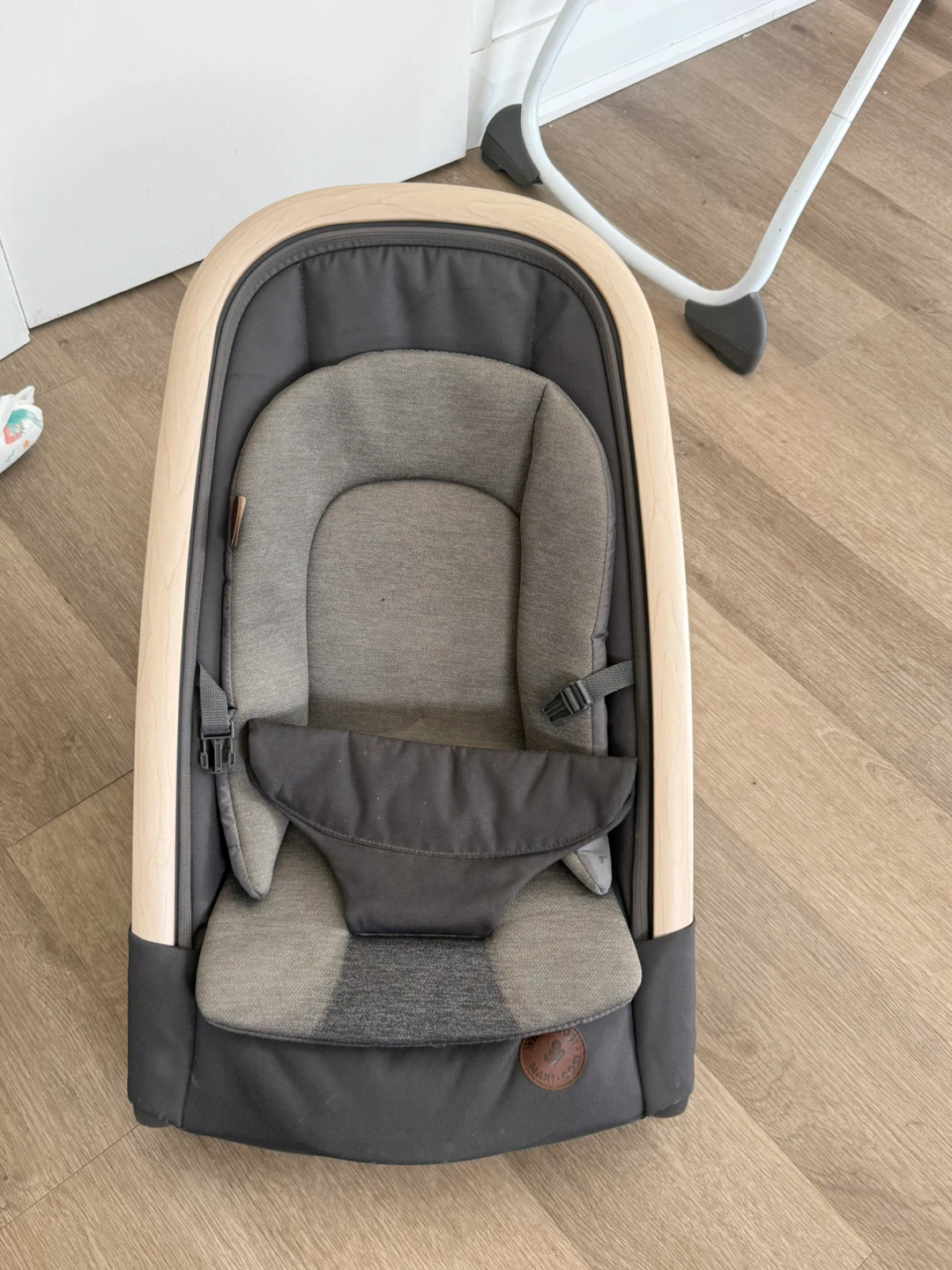 Rocking chair | Maxi-Cosi Kori 2-in-1 Rocker - photo 2