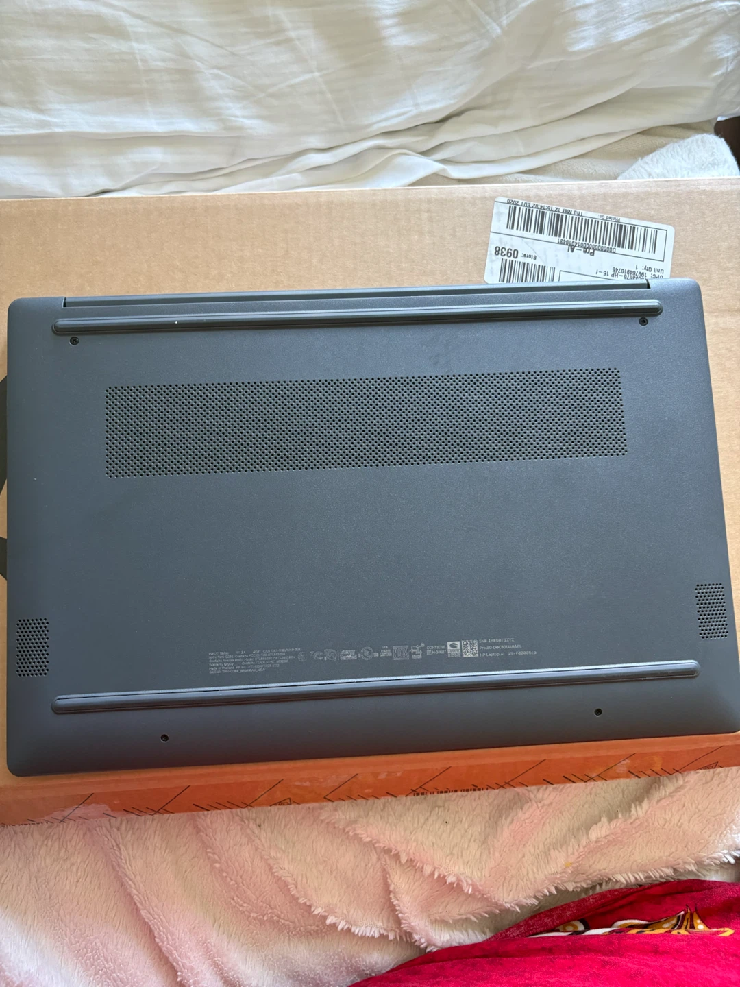 HP Laptop - photo 3
