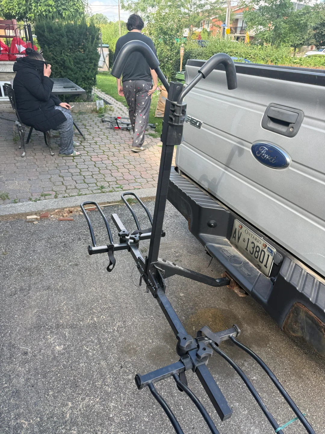 CCM Hitch Mount Bike Rack - photo 3
