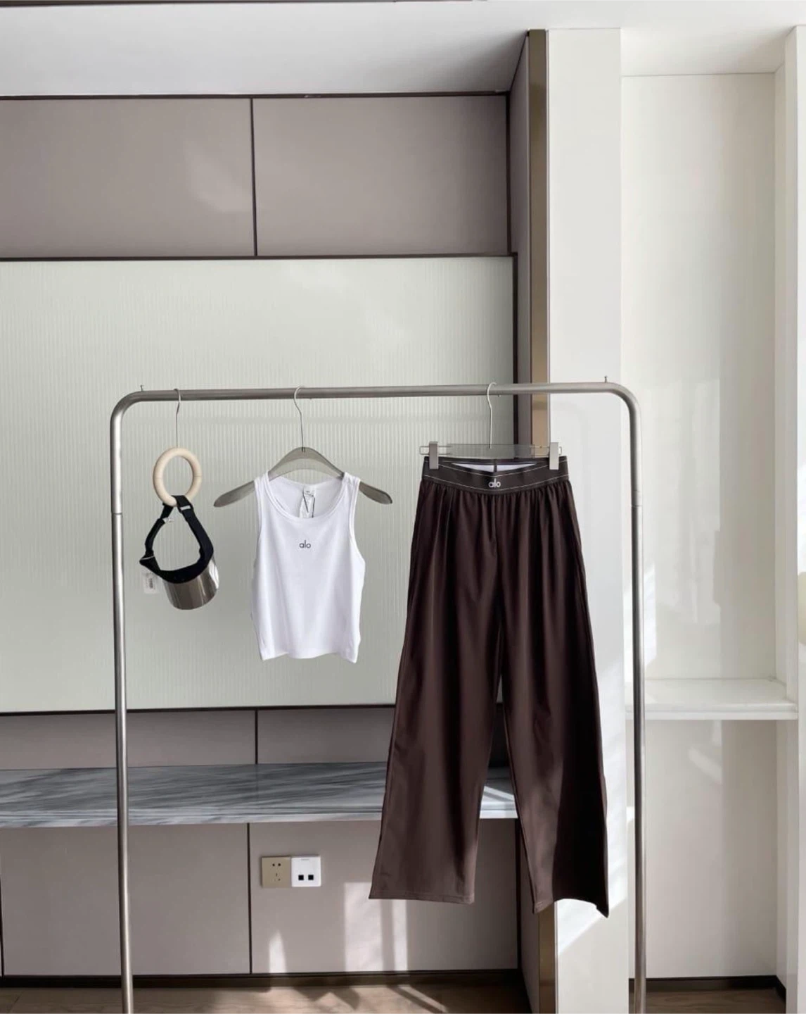 Alo White Tank Top & Brown Wide Leg Pants Set