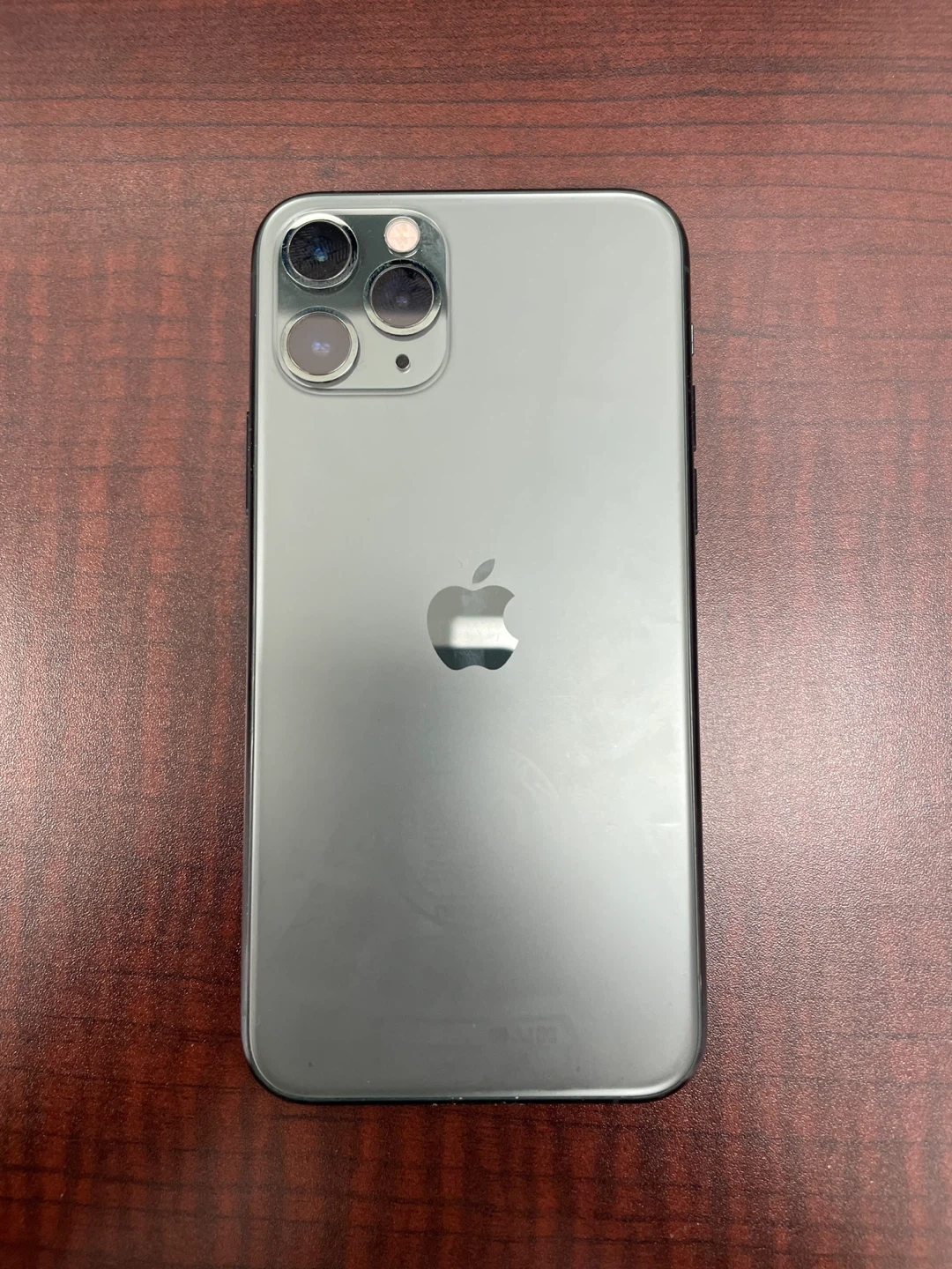 iPhone 11 Pro 256gb 82% Battery Unlocked - photo 3