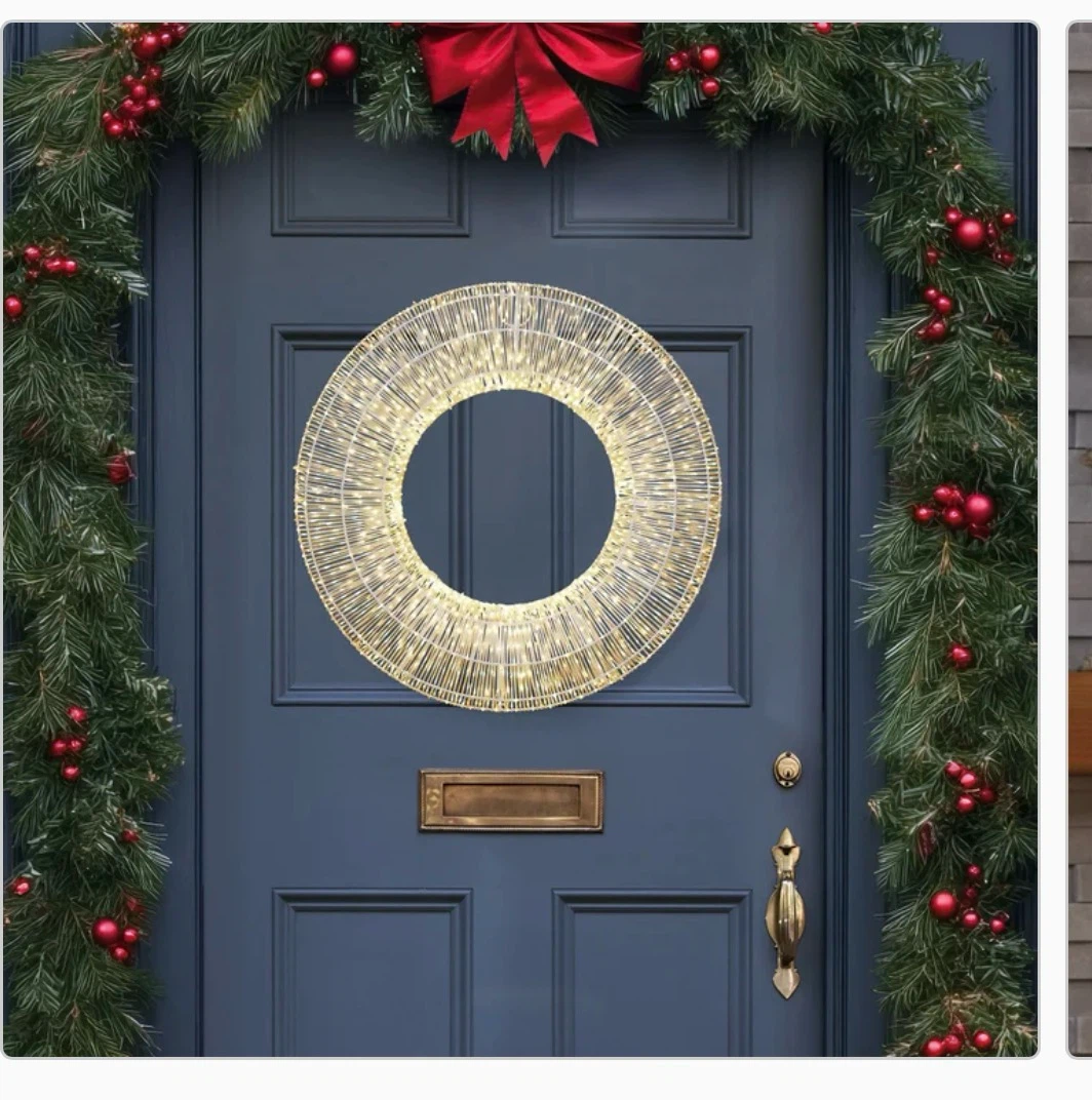 Decorative Lighted Wreath for Door, colour changing bnib
