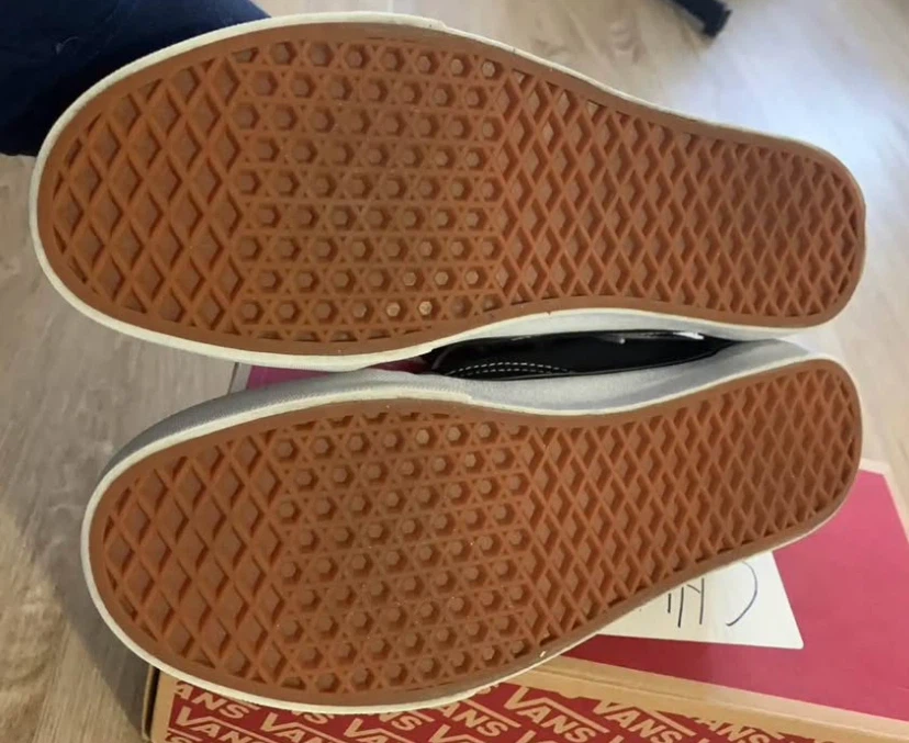 Vans Old Skool Sneakers - photo 3