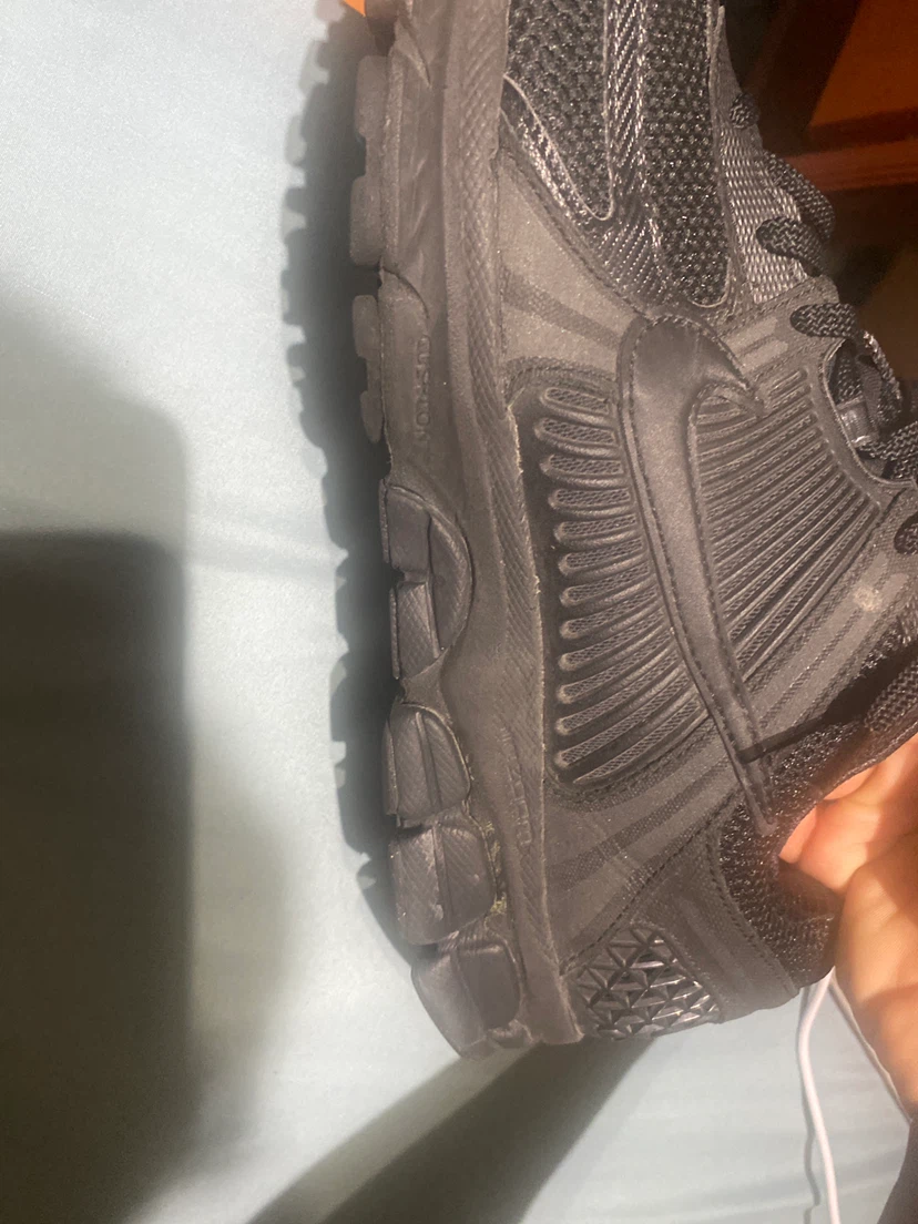 Nike  Running Shoes - photo 3