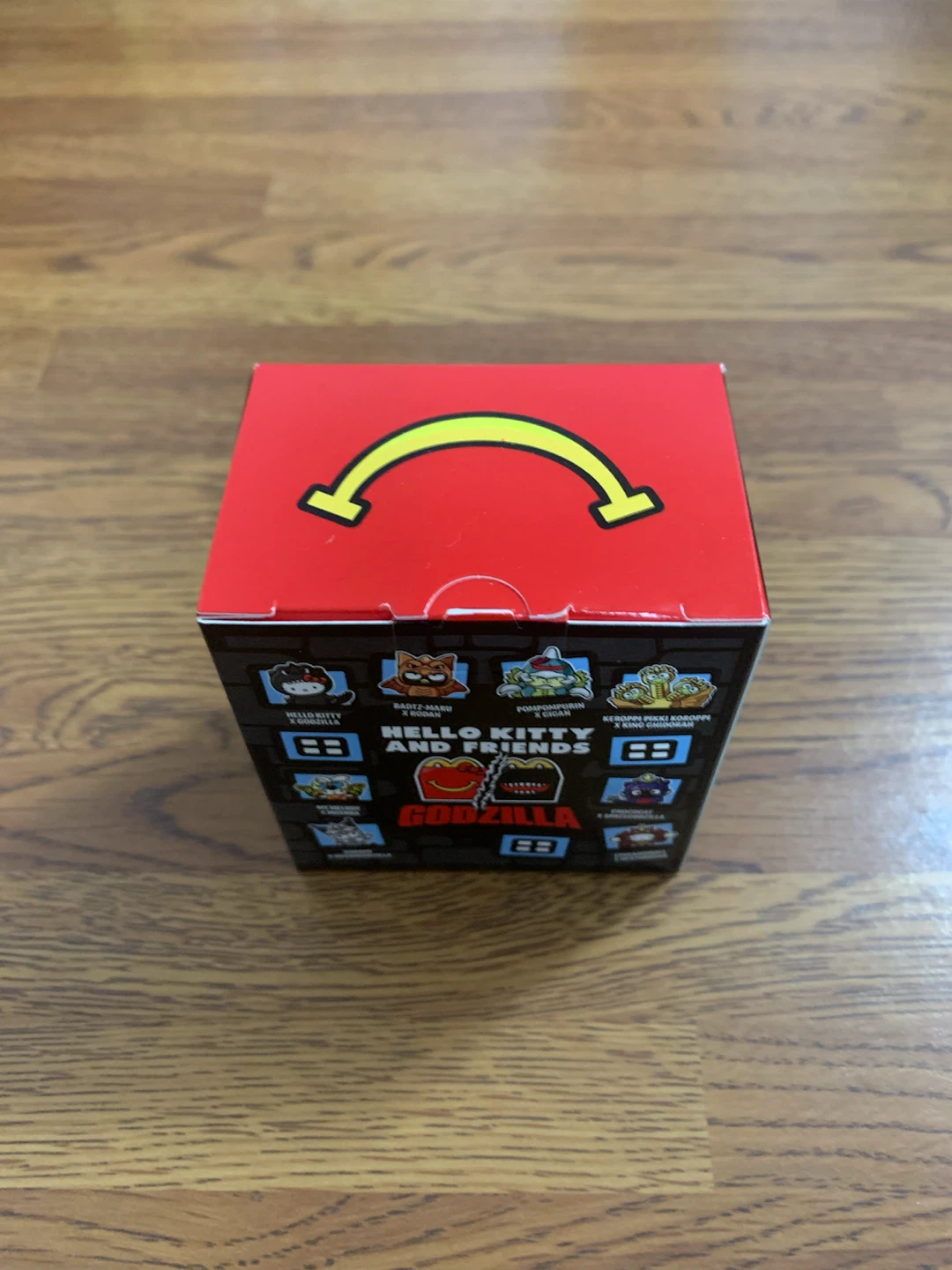 McDonald’s | Hello… Happy Meal Toy (My Melody x Mothra) - photo 3