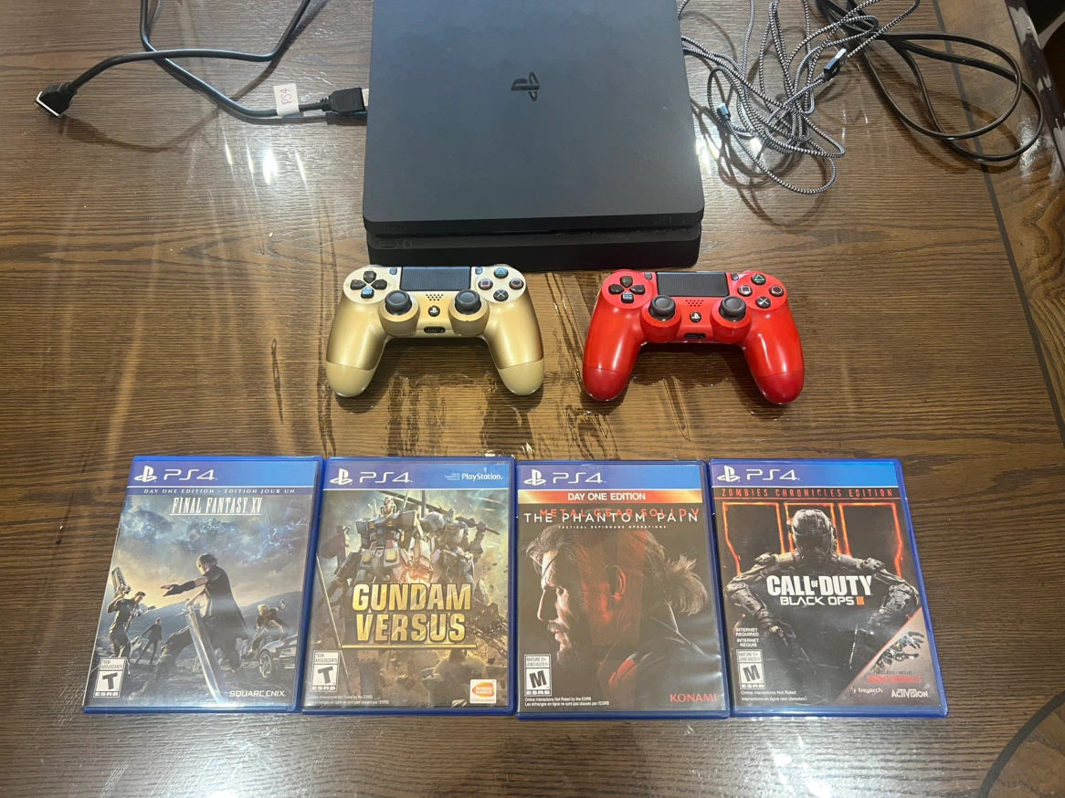 1TB PS4 Slim Bunlde