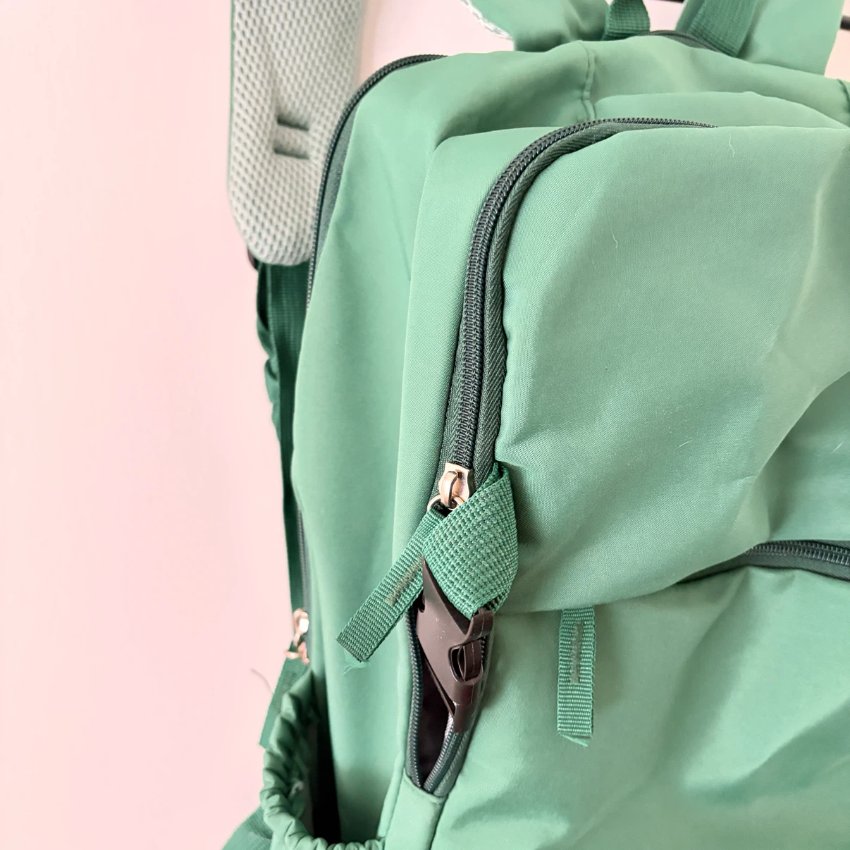 Green Travel Backpack Large Capacity Carry On Expandable Luggage - photo 2