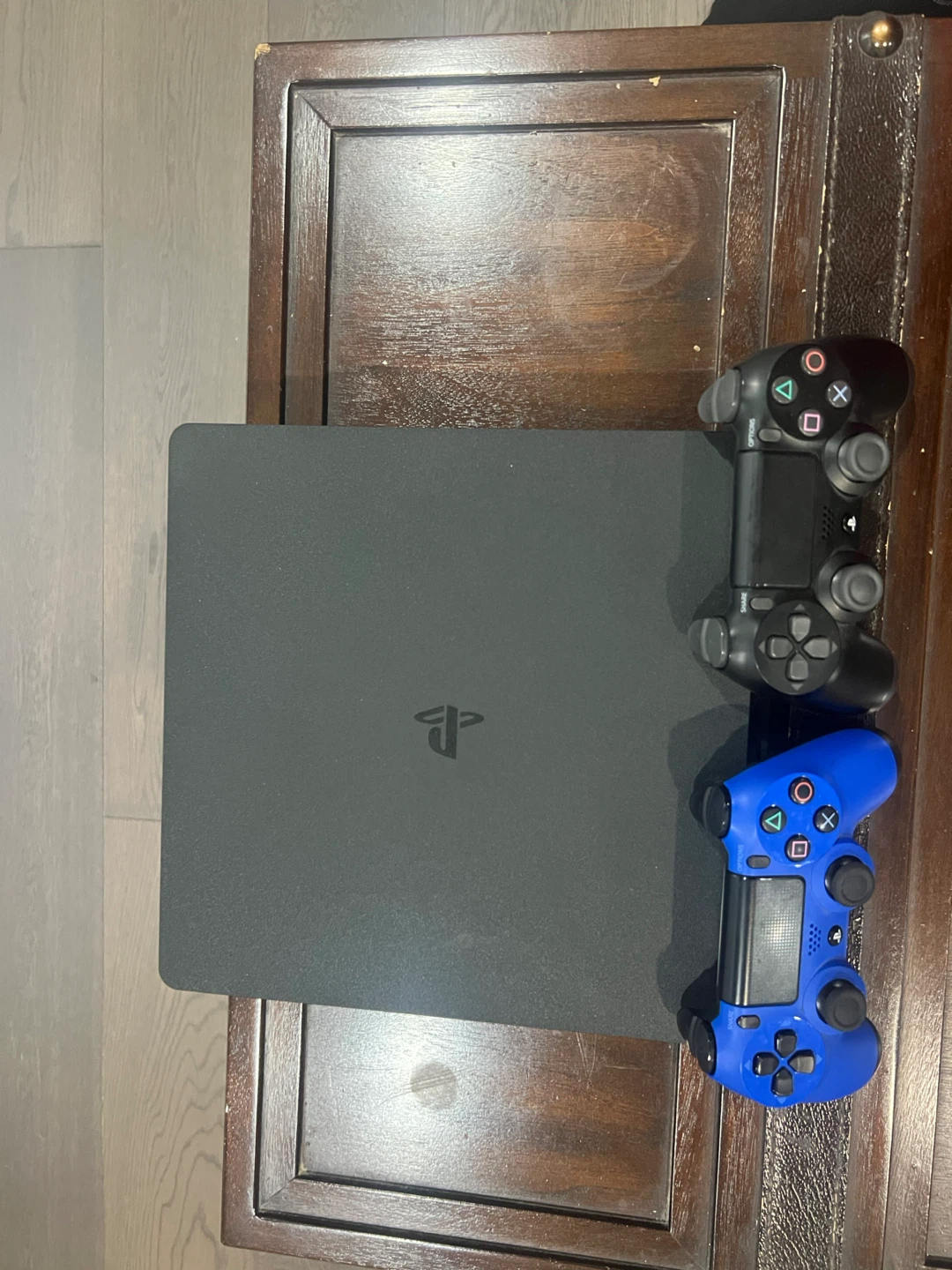 Like New PS4 Slim Bundle - photo 4