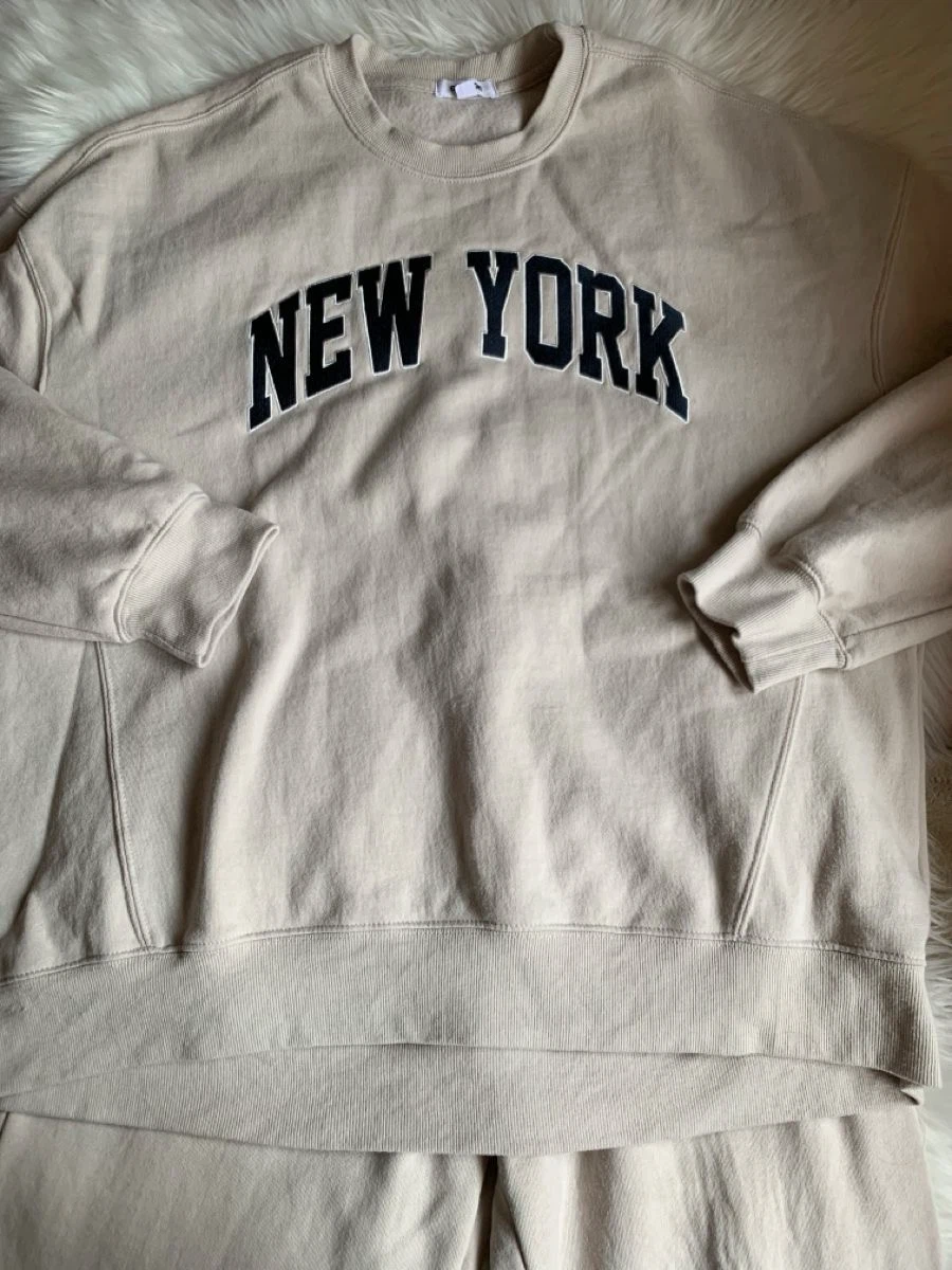 new york sweatsuit