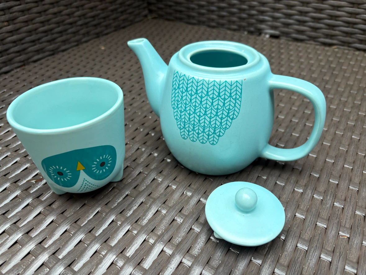 Teapot and Cup Set with Owl Design - photo 3