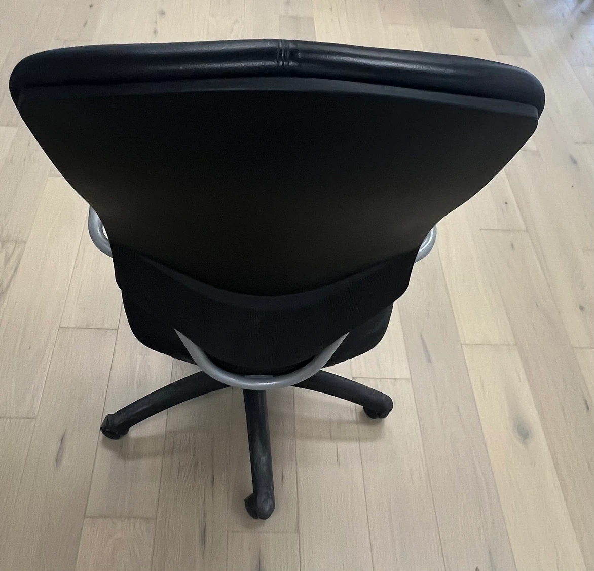 Black Leather Office Chair - photo 2