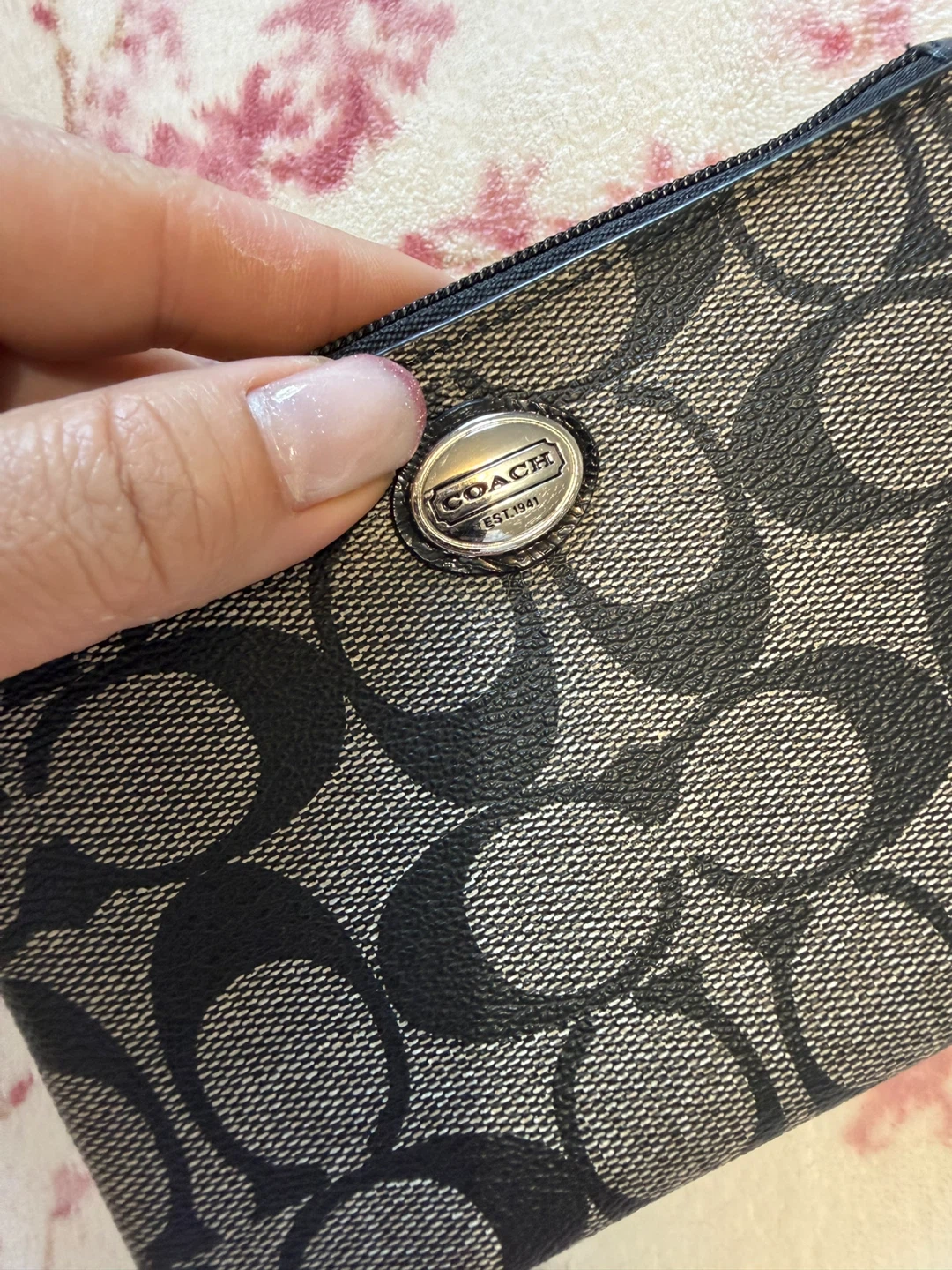 Coach Signature C Wristlet Pouch - photo 2