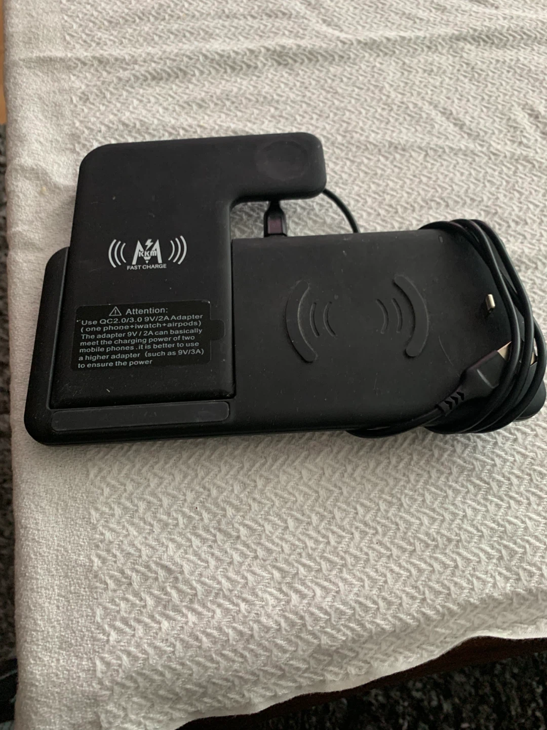 Rise 3-in-1 Wireless Charging Station