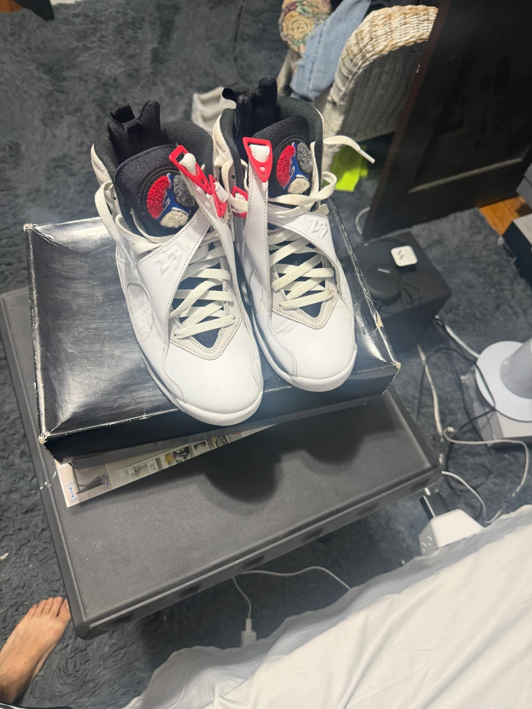 Air Jordan 8 Retro White Black Red Sz 8
