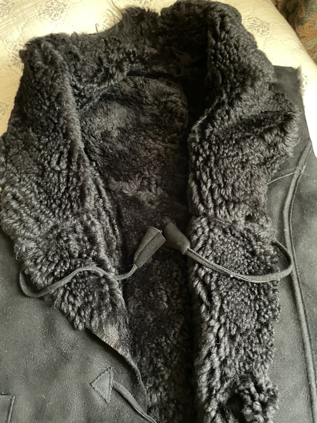 Black Faux Fur Lined Vest - photo 3