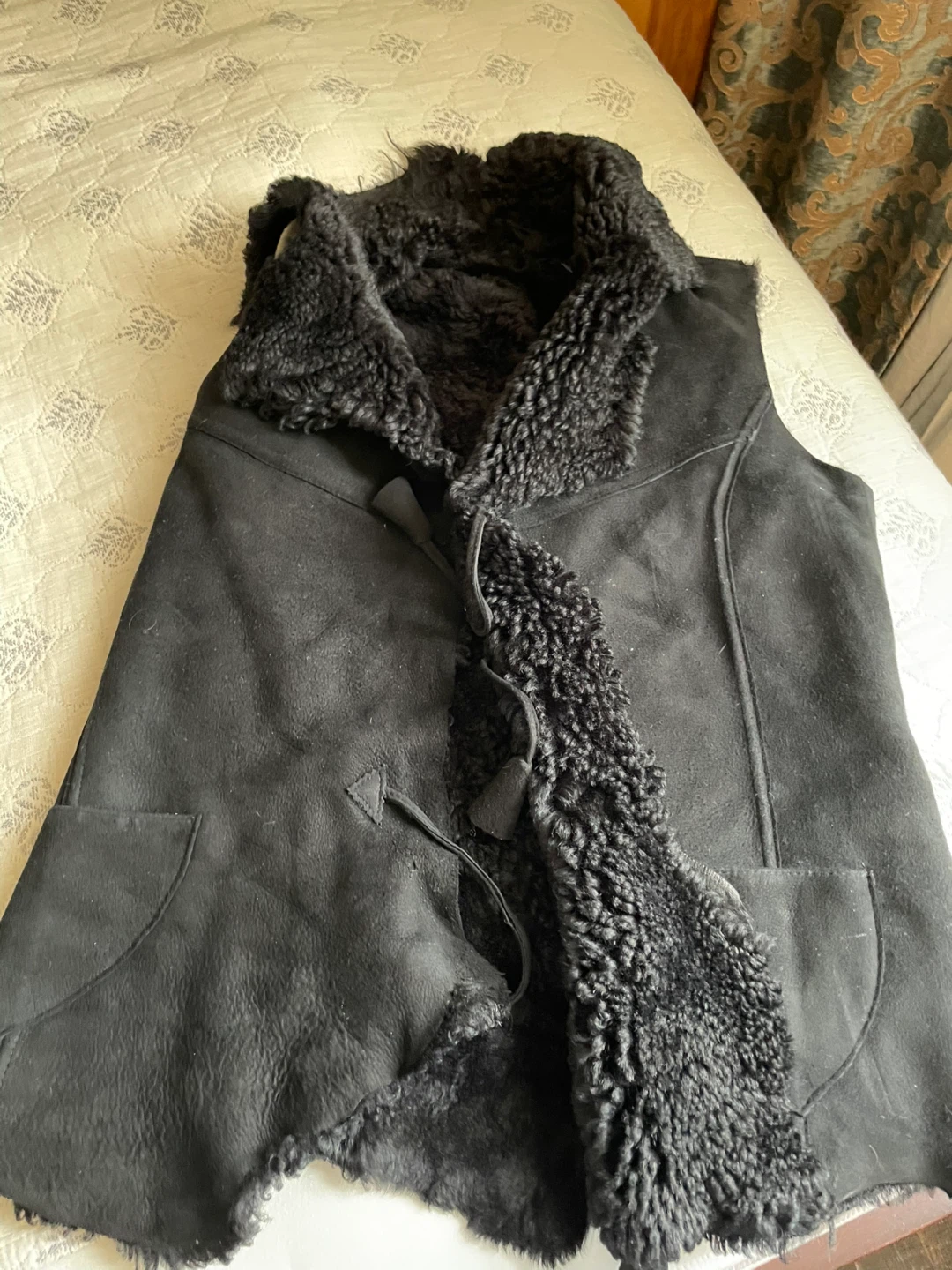 Black Faux Fur Lined Vest - photo 4