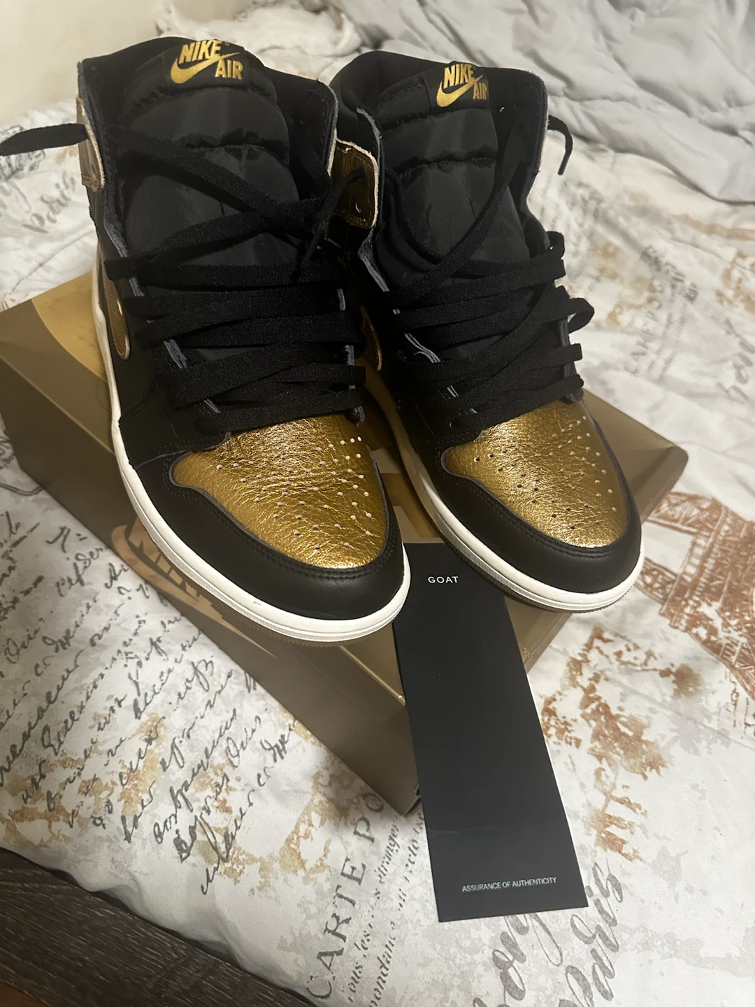 Nike Air Jordan 1 High "Gold Top 3" Sneakers