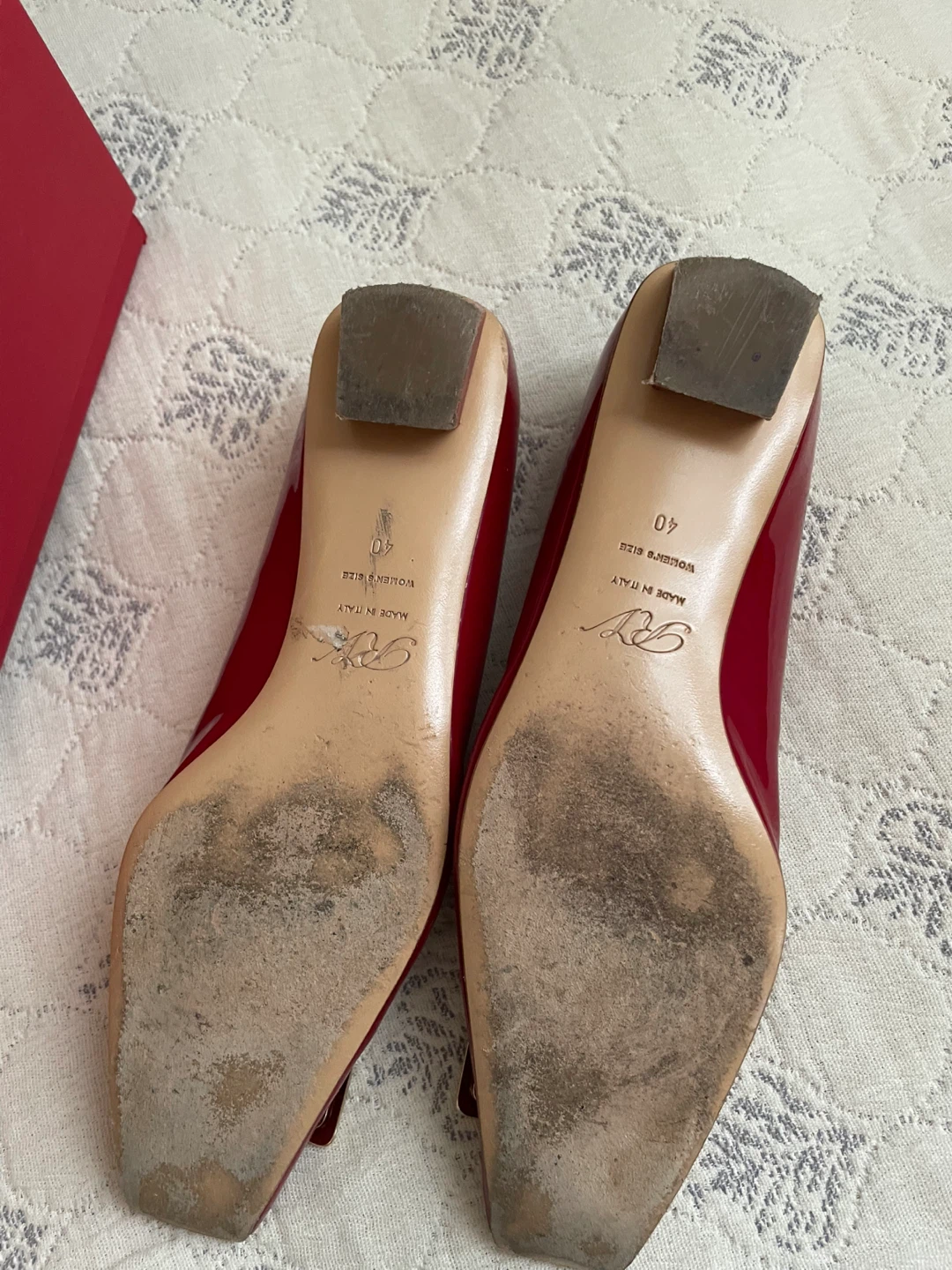 Roger Vivier Red Patent Leather Buckle Flats Size 40 - photo 3