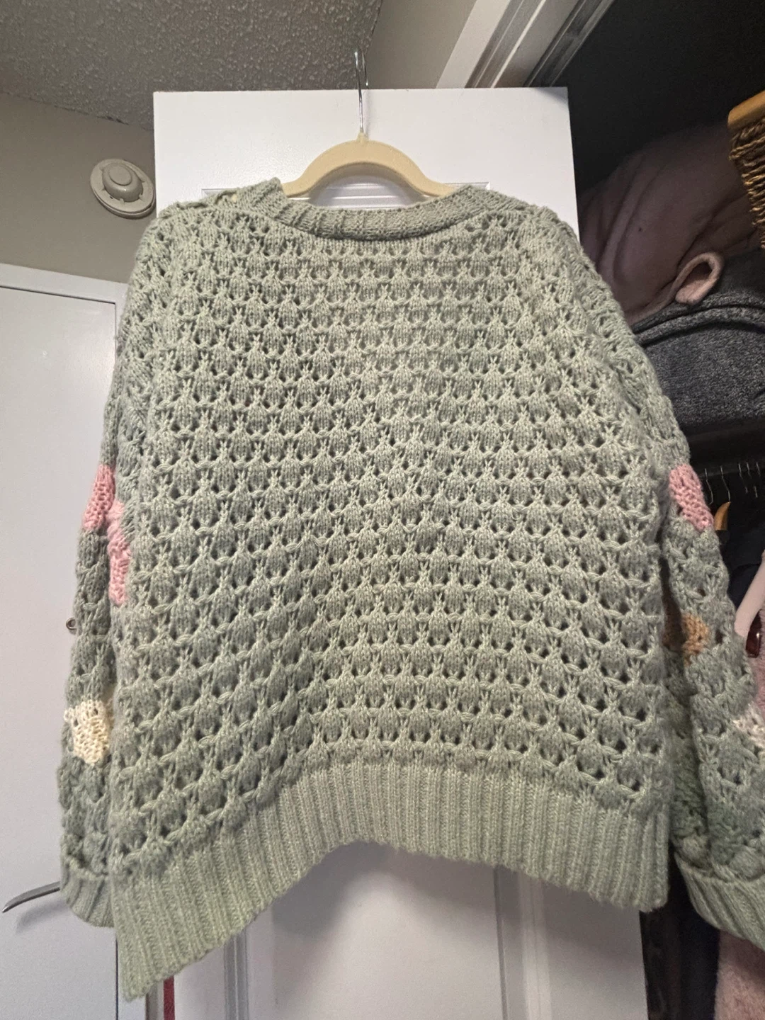 Little Mountain Vancouver Green Knit Cardigan - photo 2