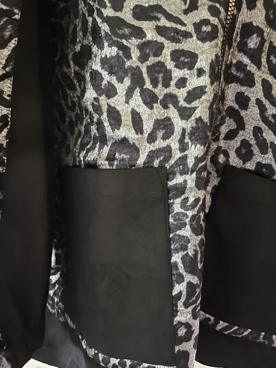 Leopard Print Zip-Up Hoodie - Two pieces and Wide Leg Pants - photo 3