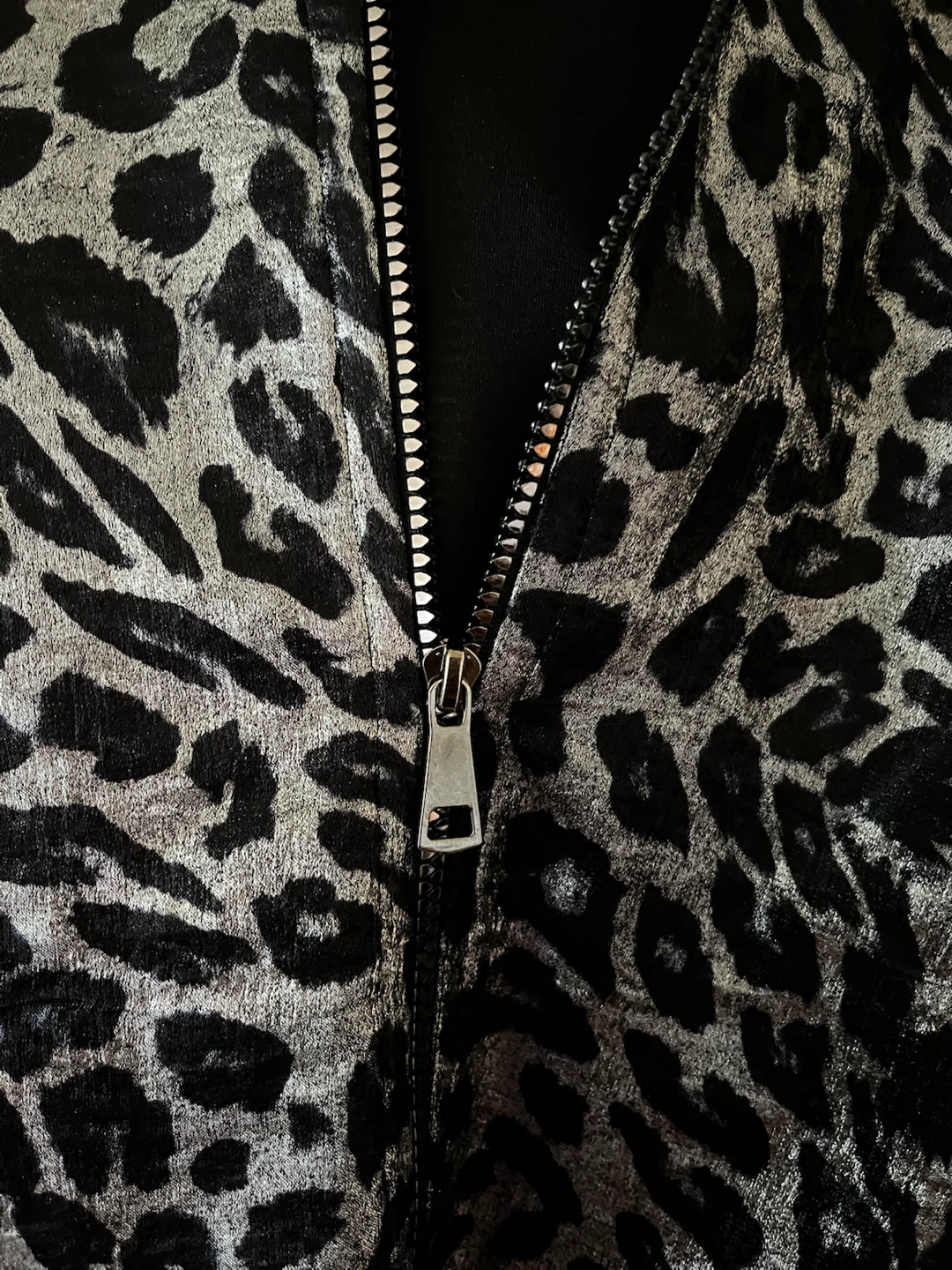 Leopard Print Zip-Up Hoodie - Two pieces and Wide Leg Pants - photo 4