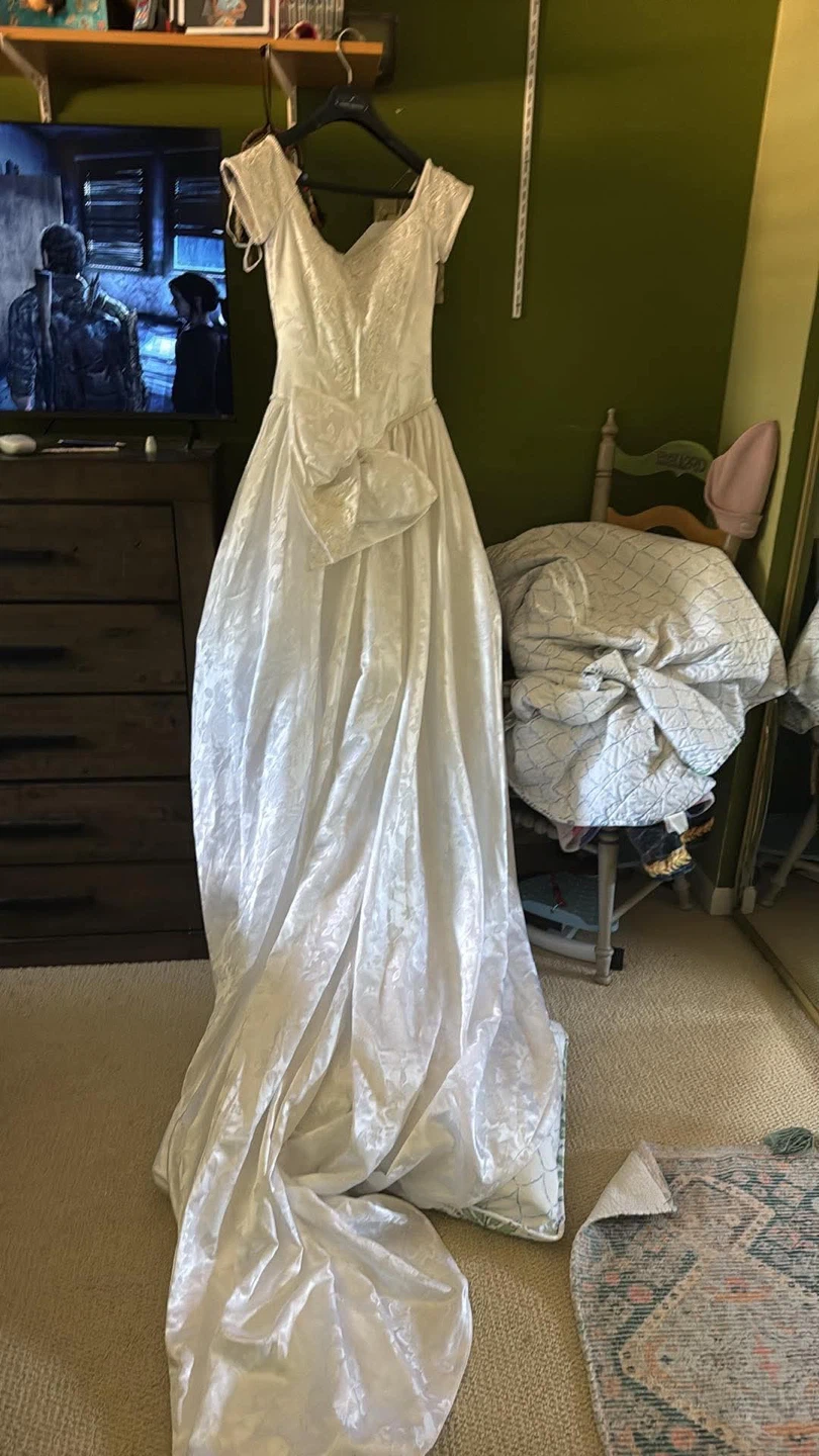 White Wedding Dress with Bow Accent