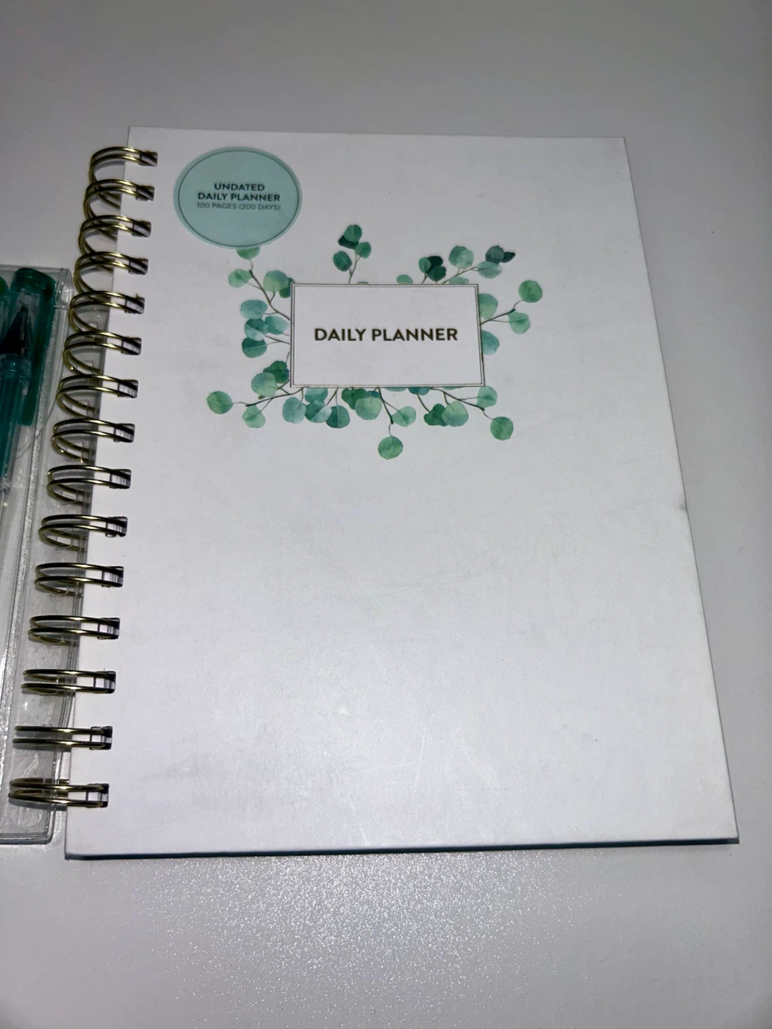 Daily Planner with 4 Pens - photo 2