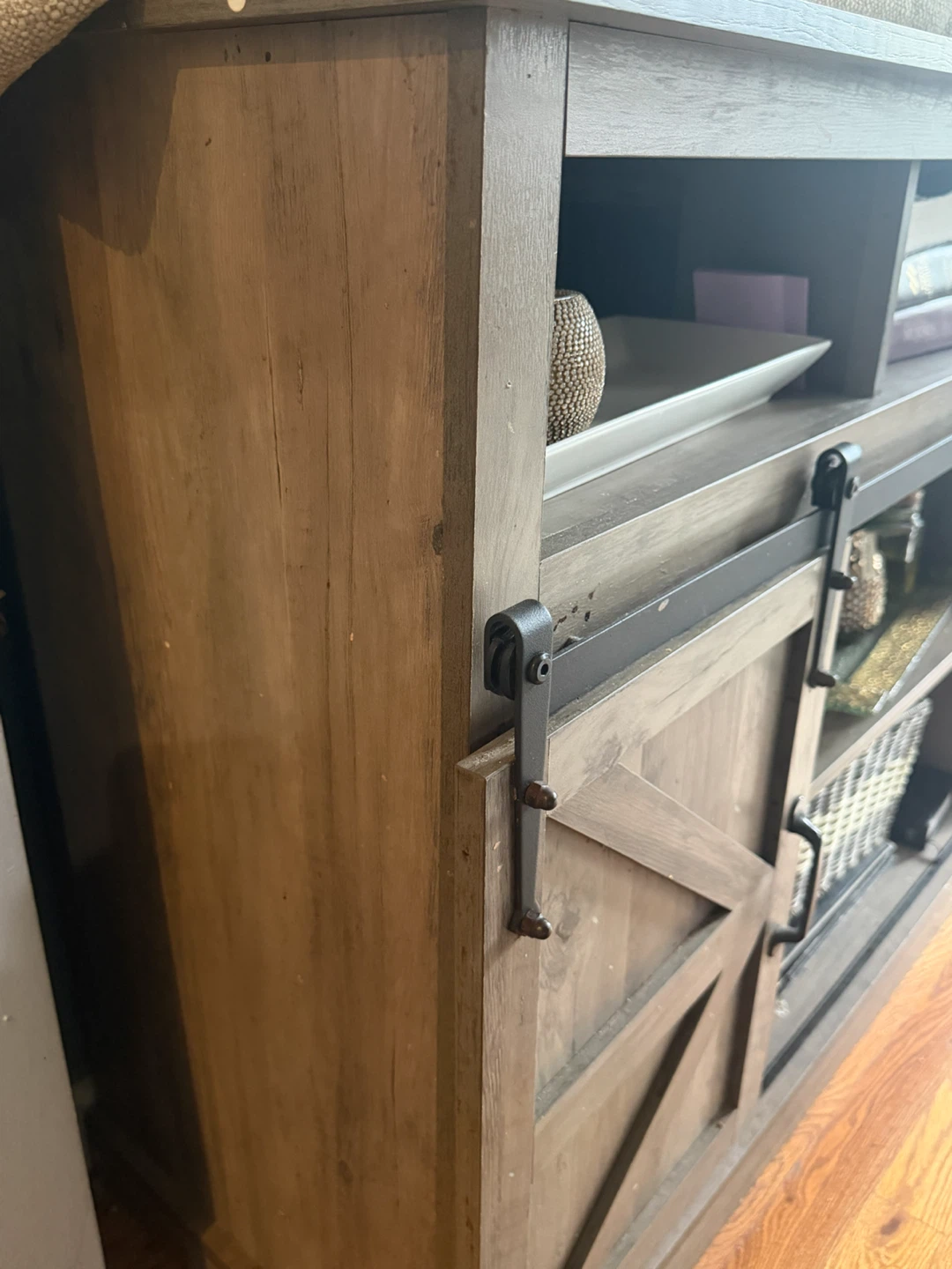 Rustic Barn Door TV Stand / Media Console - photo 4