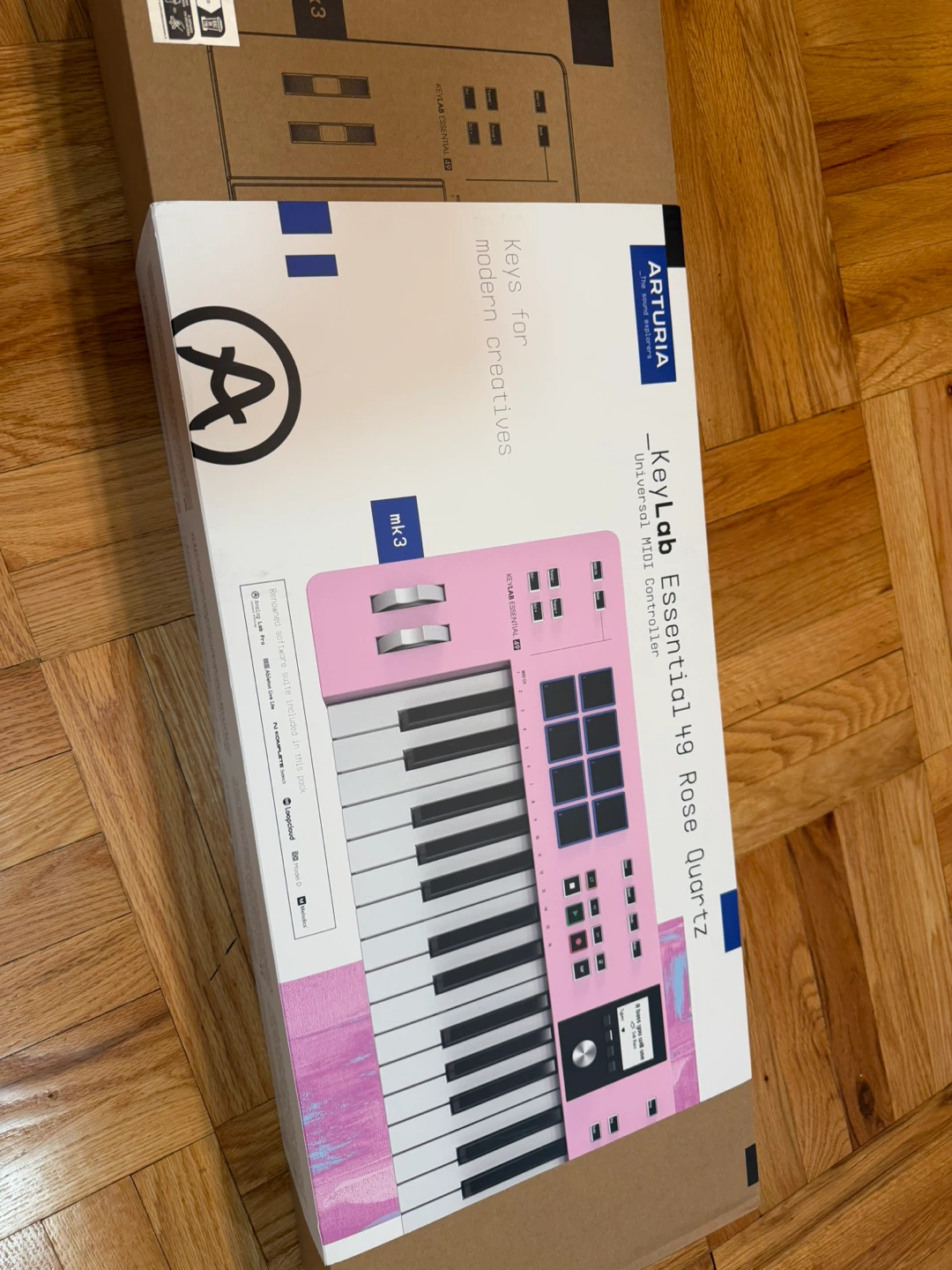 Arturia KeyLab Essential 49 Rose Quartz MIDI Controller - photo 5