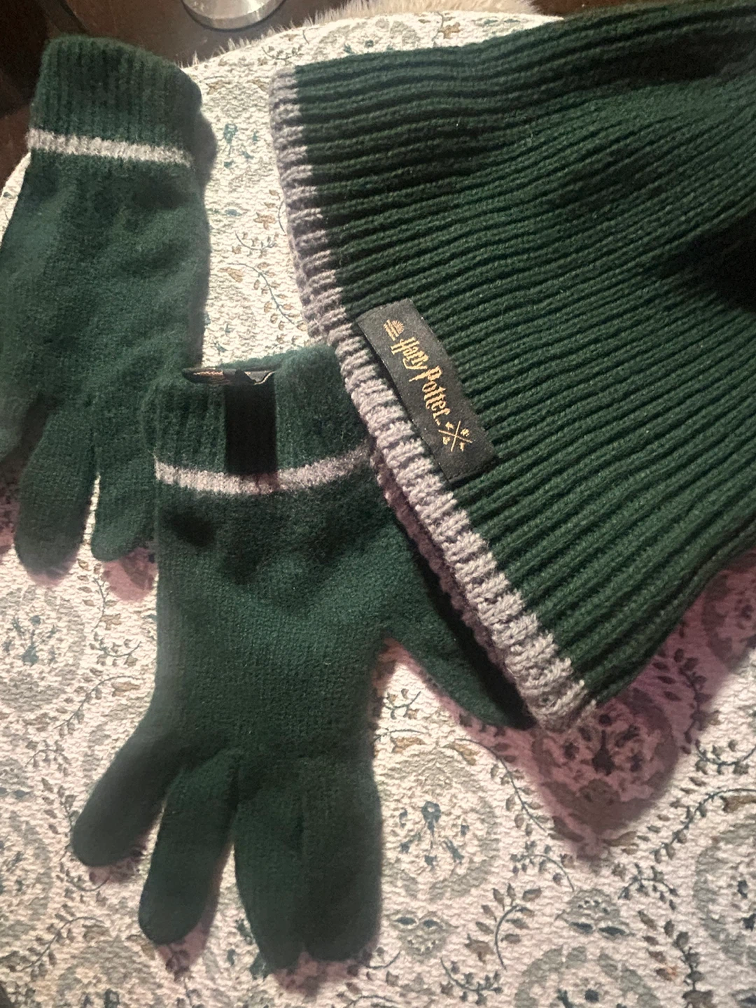 Harry Potter Scarf and Gloves Set