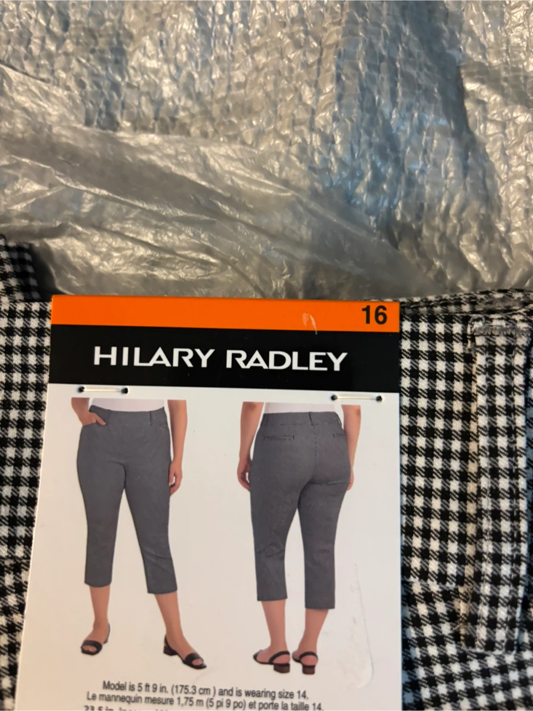 HILARY RADLEY Women's Gingham Capris Size 16 - photo 2