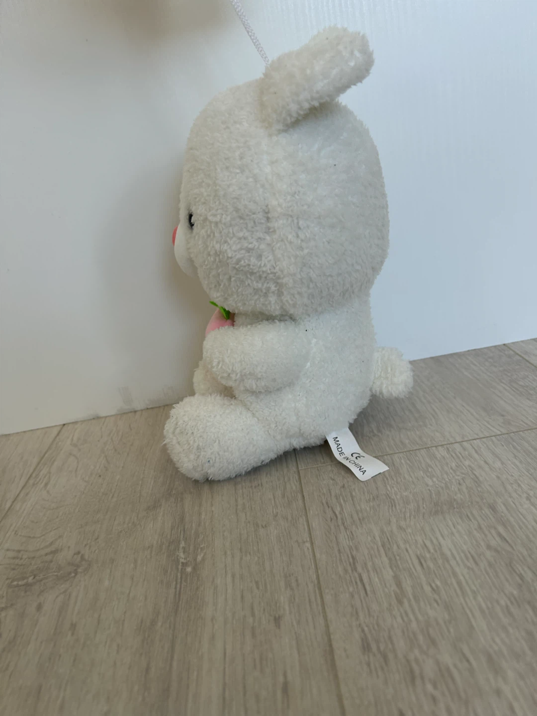 White plush bunny with strawberry - photo 2