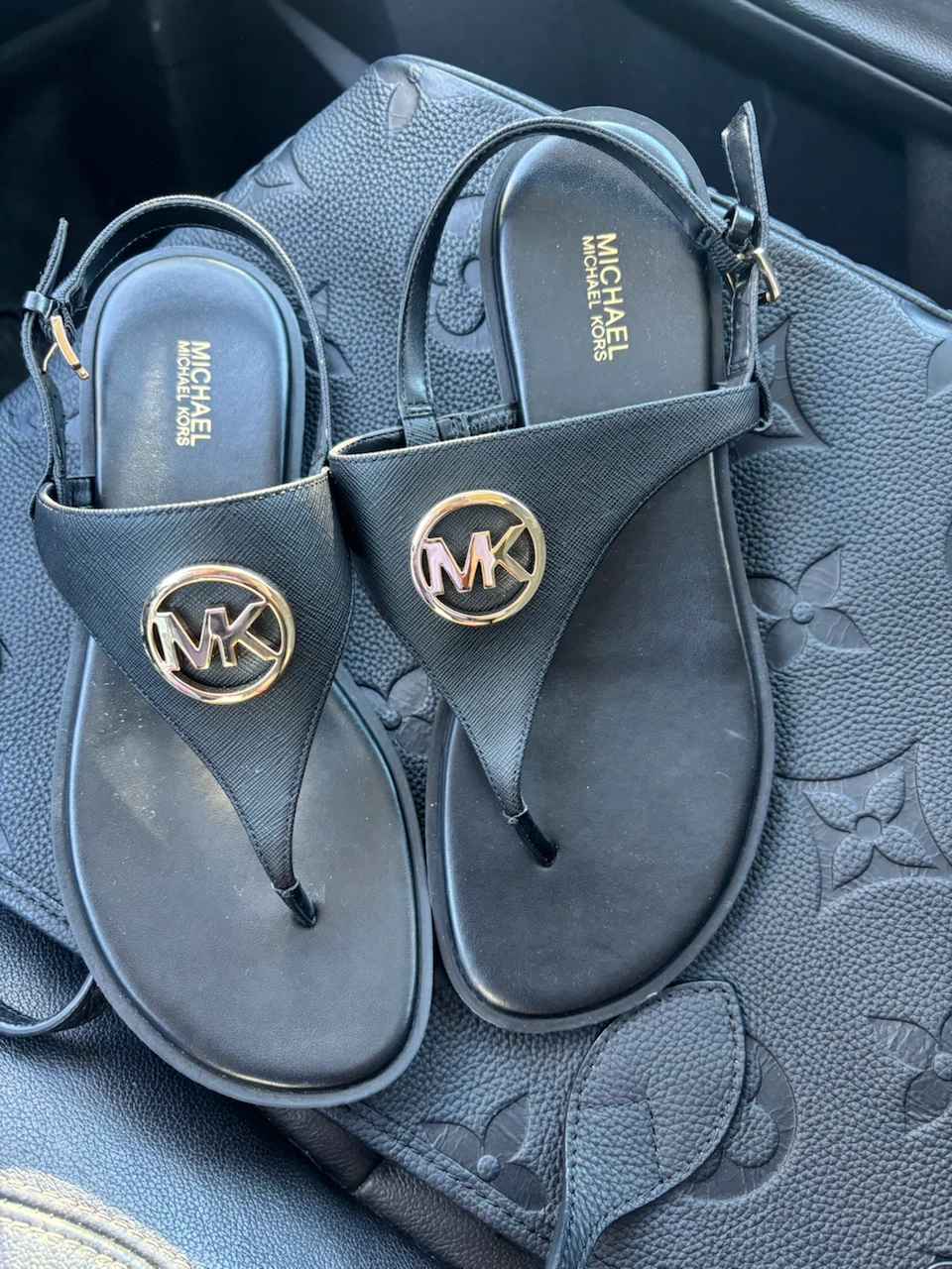 Michael Kors Black Thong Sandals Size 7.5