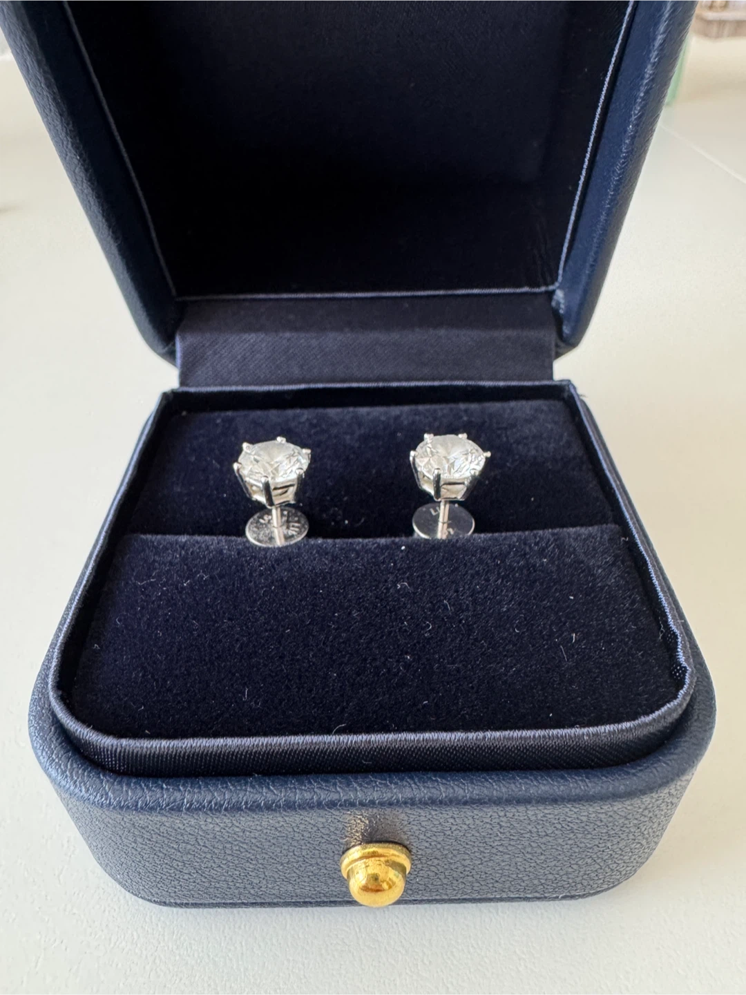 Diamond Stud Earrings (2 ct total weight) - photo 2