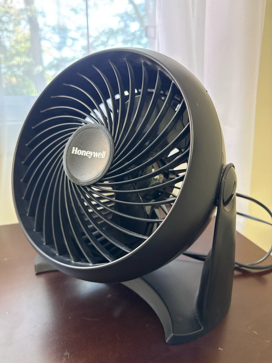 Honeywell Turbo Force Power+ Air Circulator Fan HT900C - photo 2
