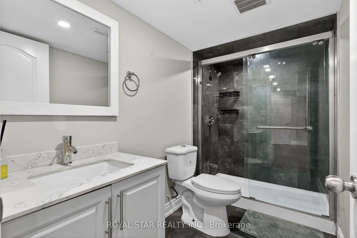 2 Bed + 1 Bath Basement (*LEGAL*) - photo 4