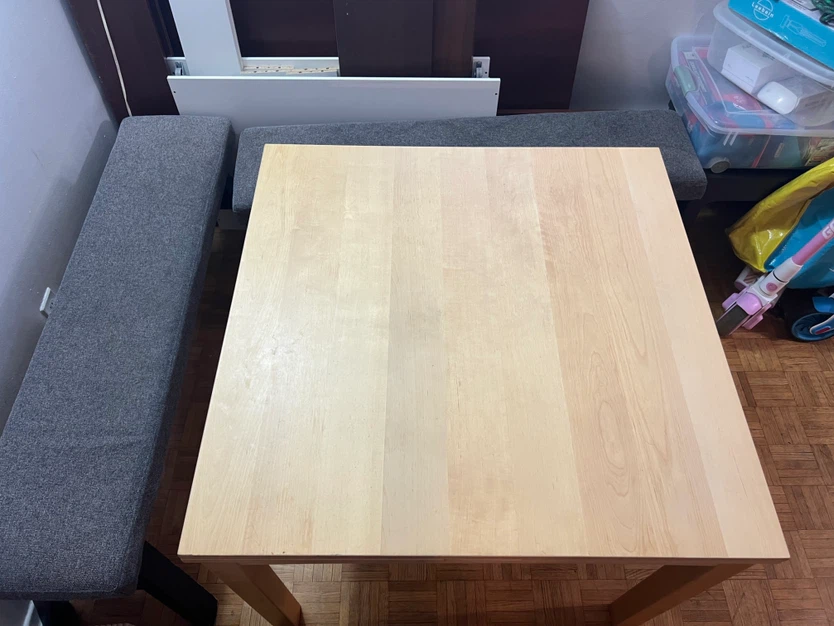 Extendable Dining Table with 2 Dining Benches
