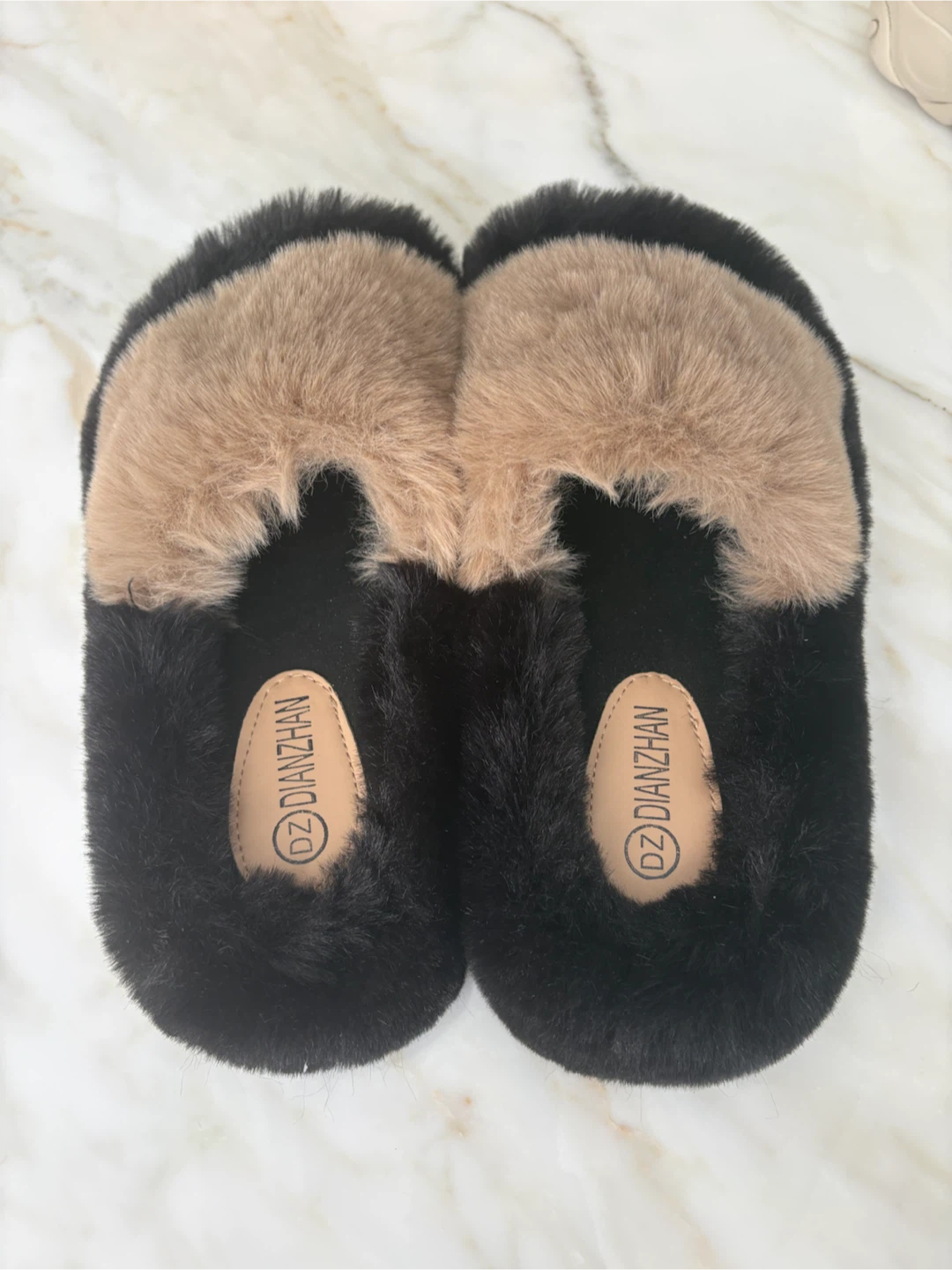 DIANZHAN Black & Tan Faux Fur Slides - photo 4