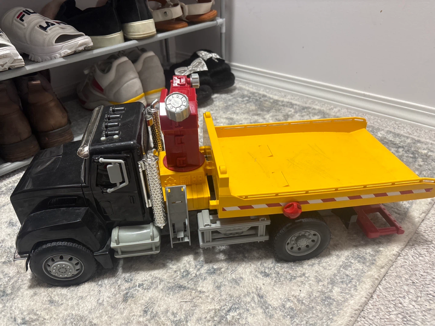 Toy Tow Truck - photo 2