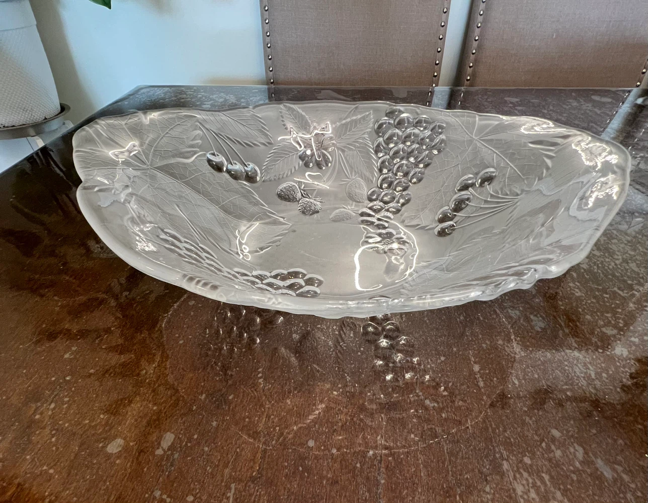 Frosted Glass Fruit Bowl - photo 2